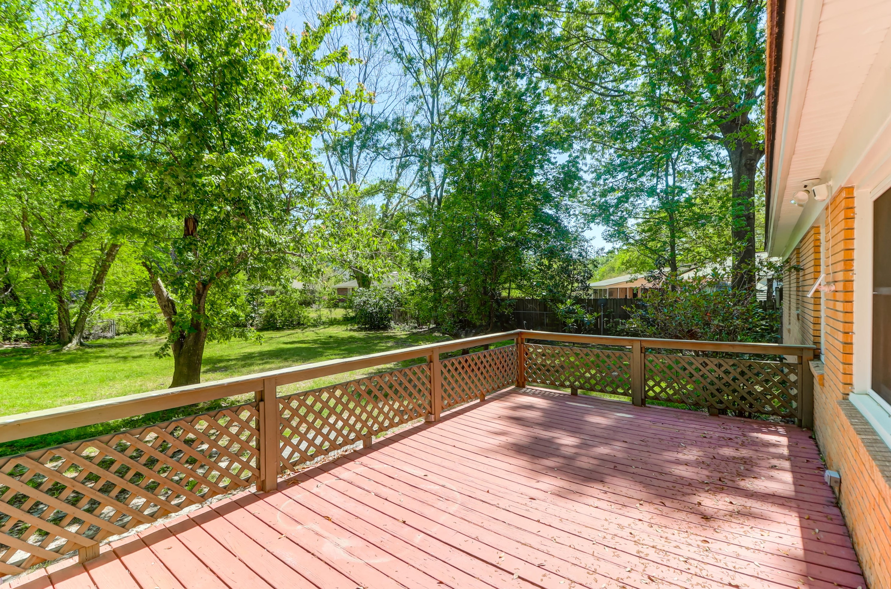 728 Melrose Dr, Charleston SC  29414-5506 exterior