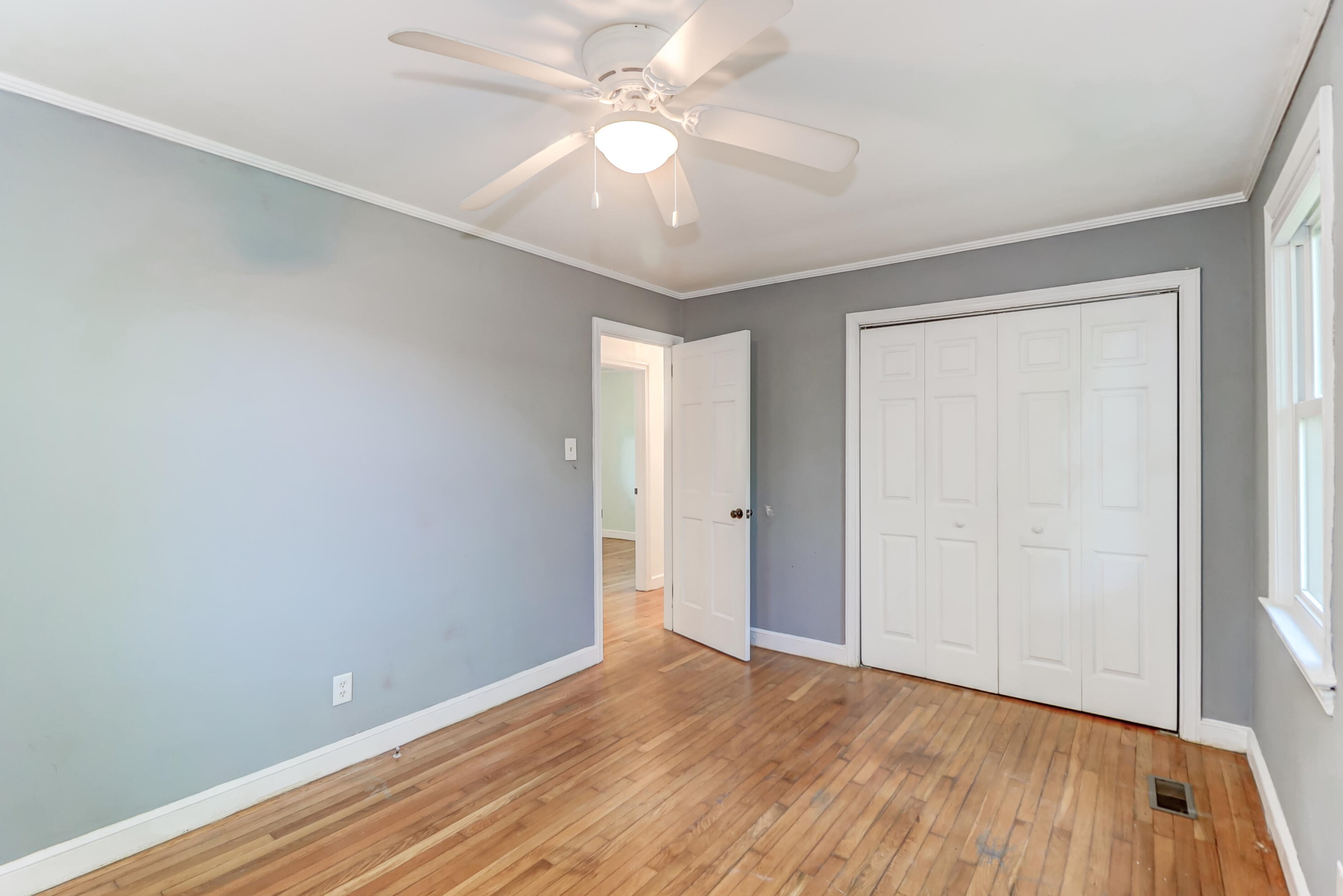 728 Melrose Dr, Charleston SC  29414-5506 exterior