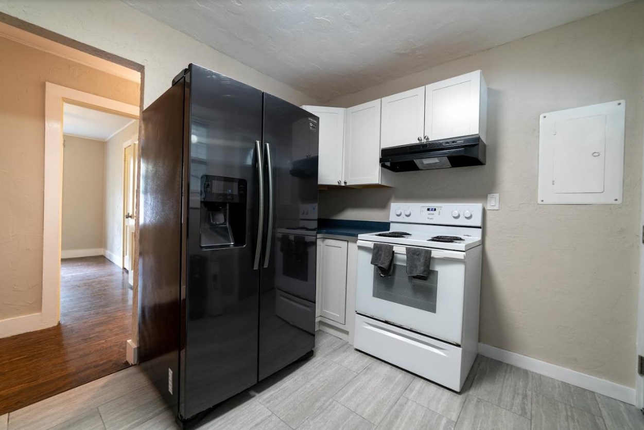 1174 Leesville St, Charleston SC  29405-4741 exterior