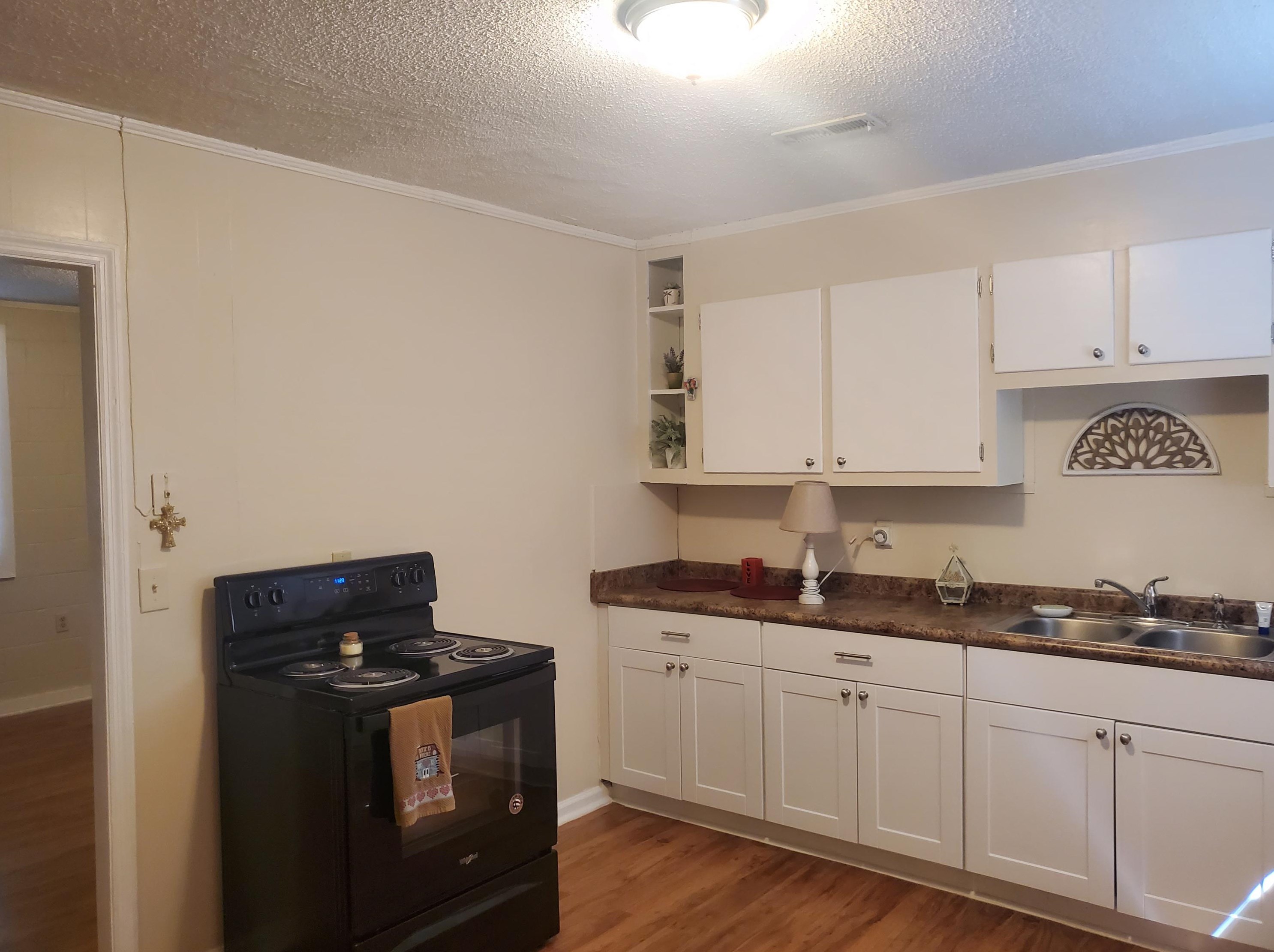 435 Rivers St, Walterboro SC  29488-4813 exterior