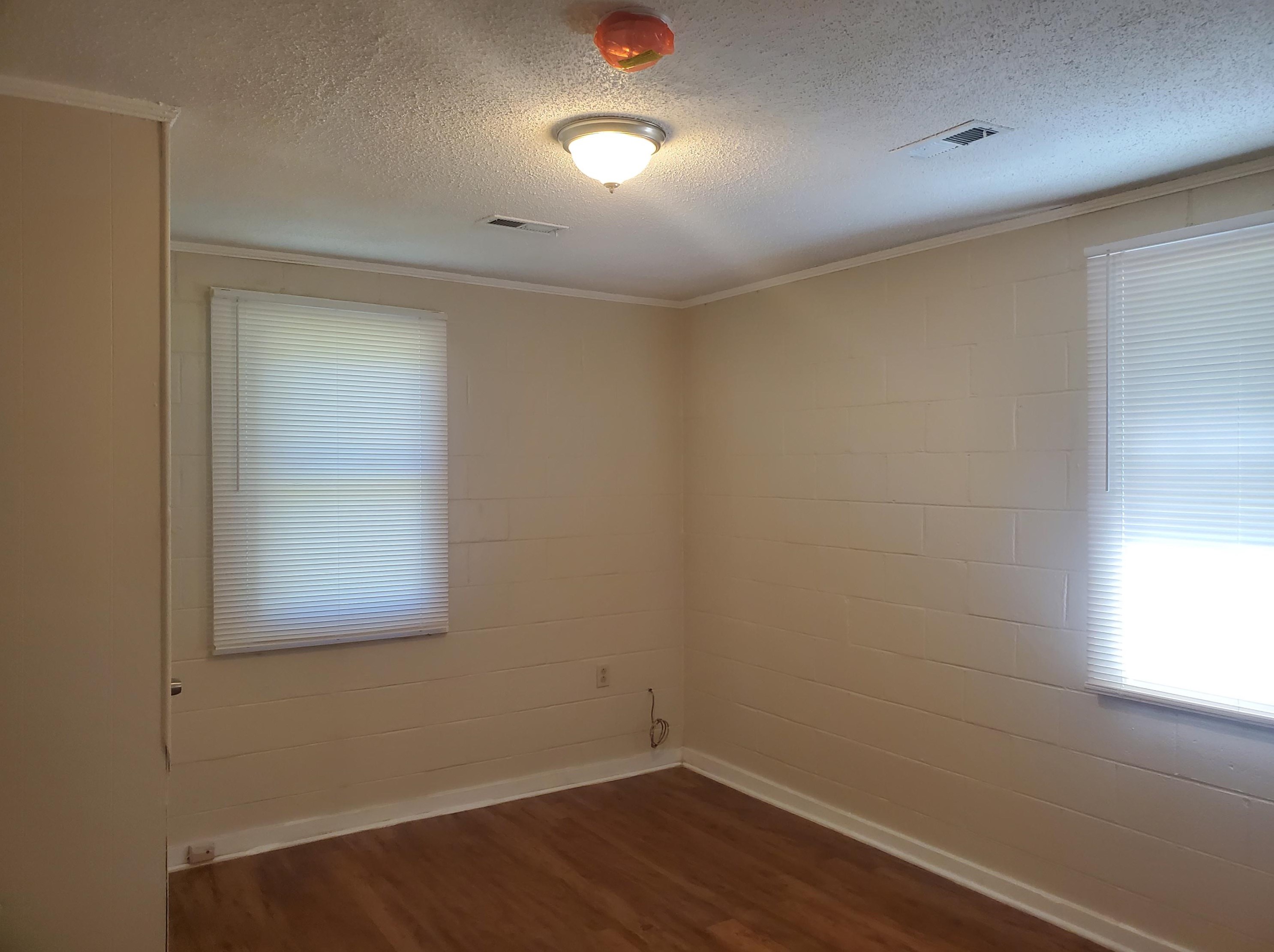 435 Rivers St, Walterboro SC  29488-4813 exterior