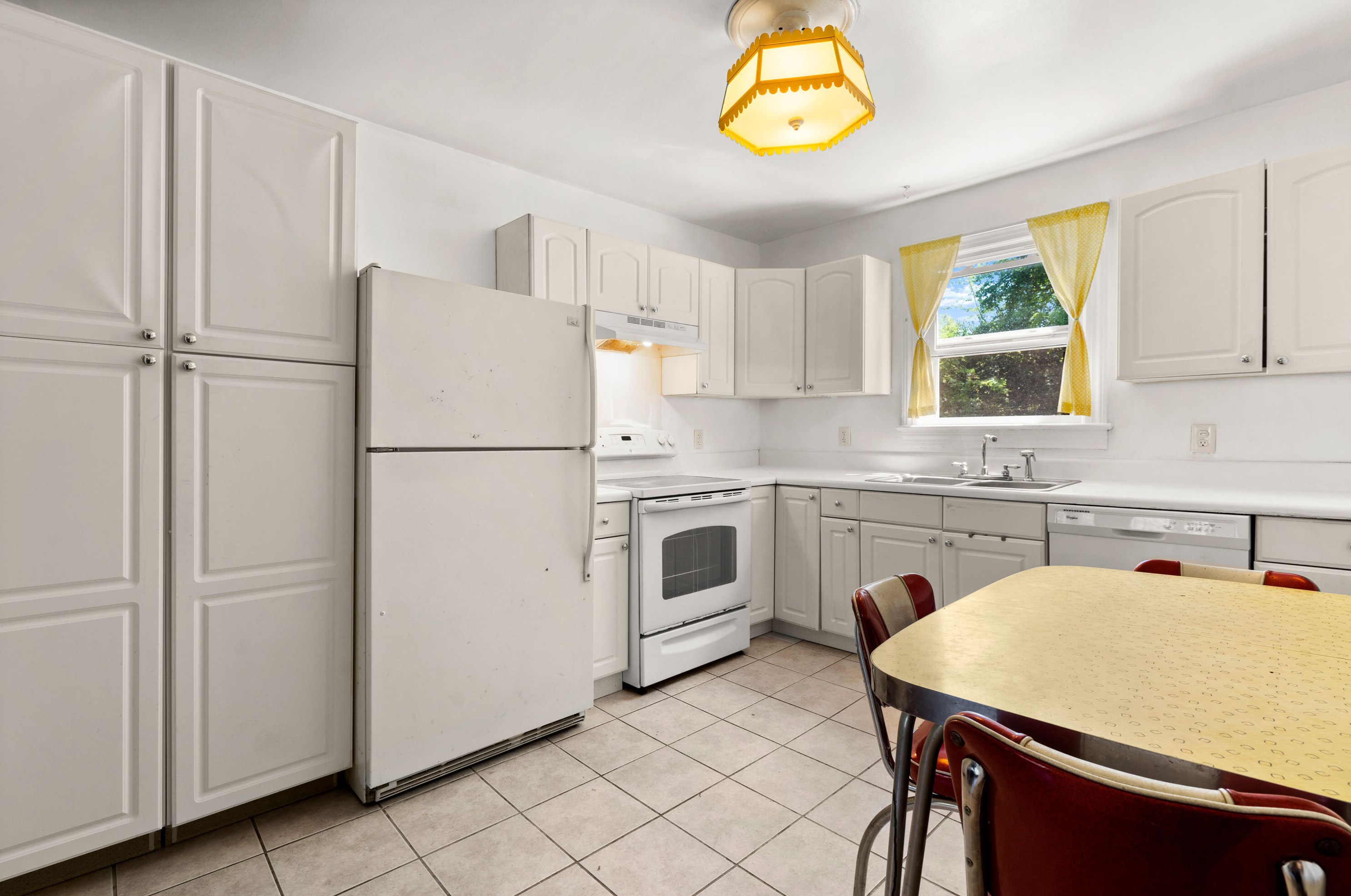 5014 Converse St, Charleston SC exterior