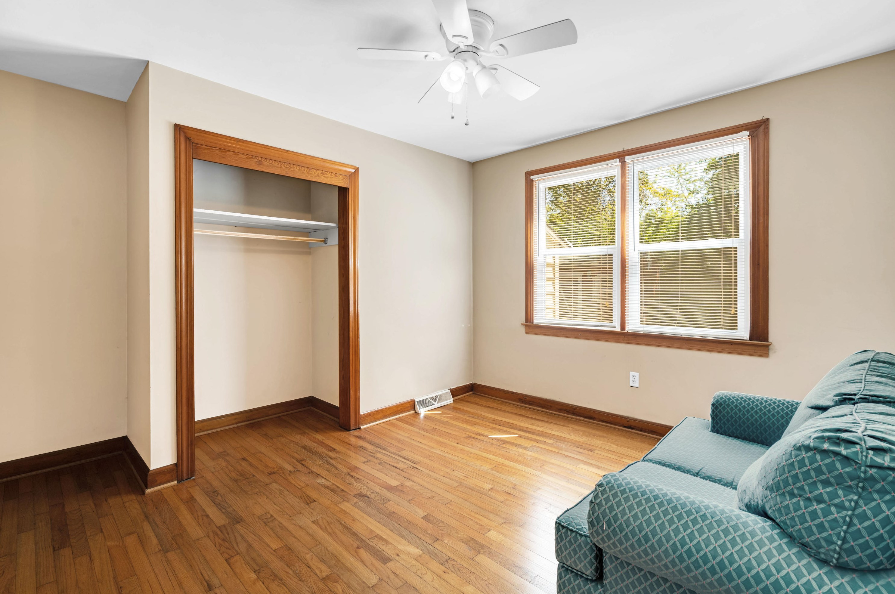 5014 Converse St, Charleston SC exterior