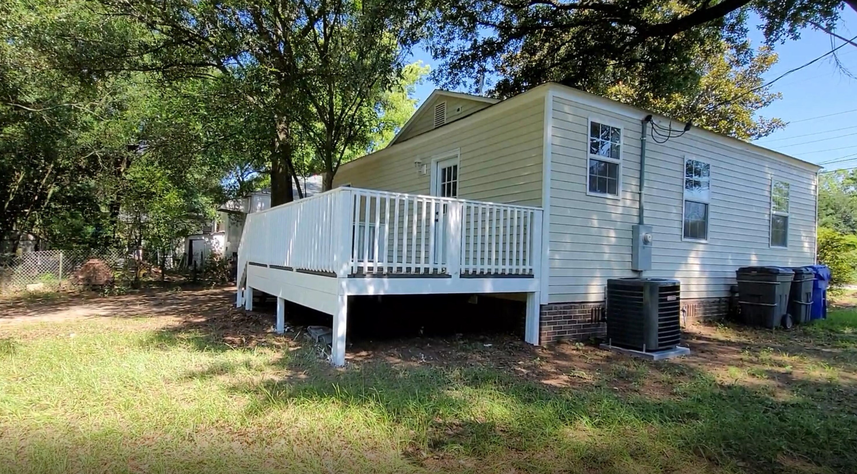 3645 Azalea Dr, Charleston SC  29405-7631 exterior