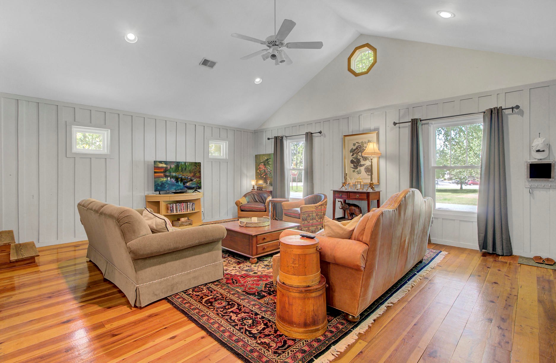 1706 Avalon Cir, Charleston SC  29407-3614 exterior