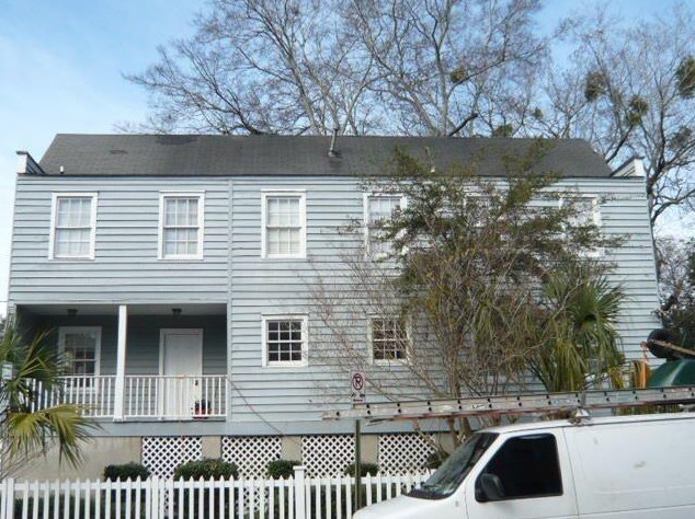 74 Pitt St, Charleston SC  29403-6138 exterior