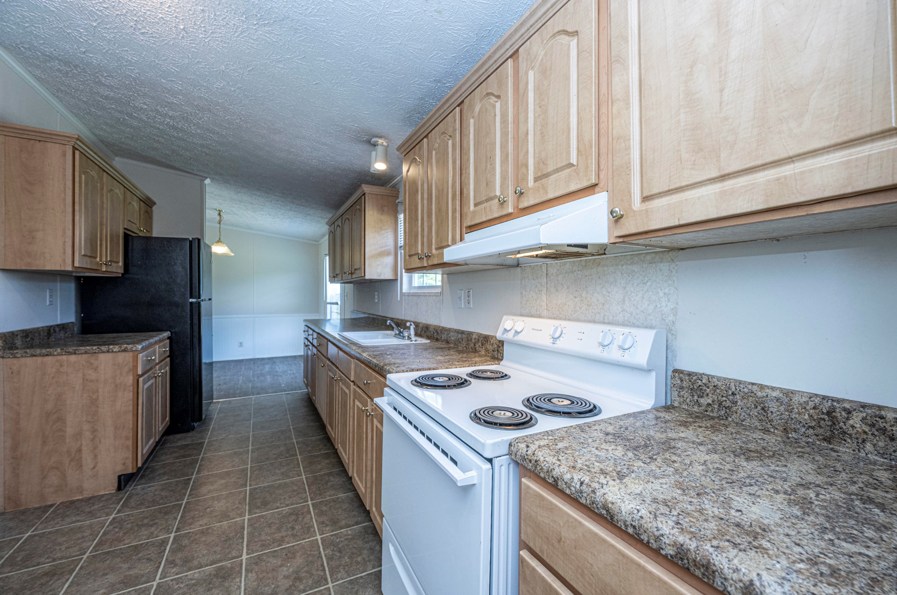 256 Skyland Ln, Moncks Corner SC  29461-7547 exterior
