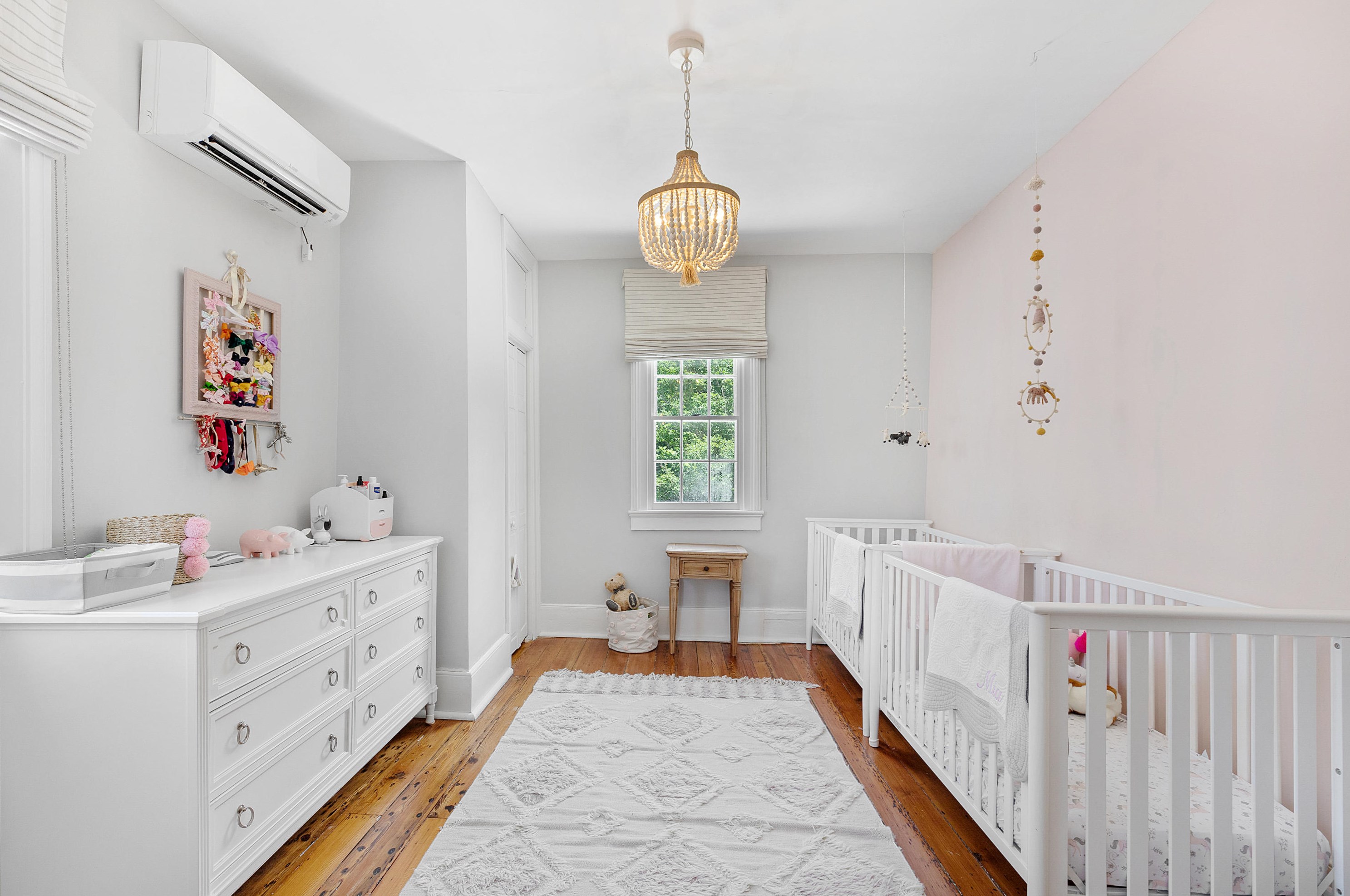 8 Gadsden St, Charleston SC 29401-1205 exterior