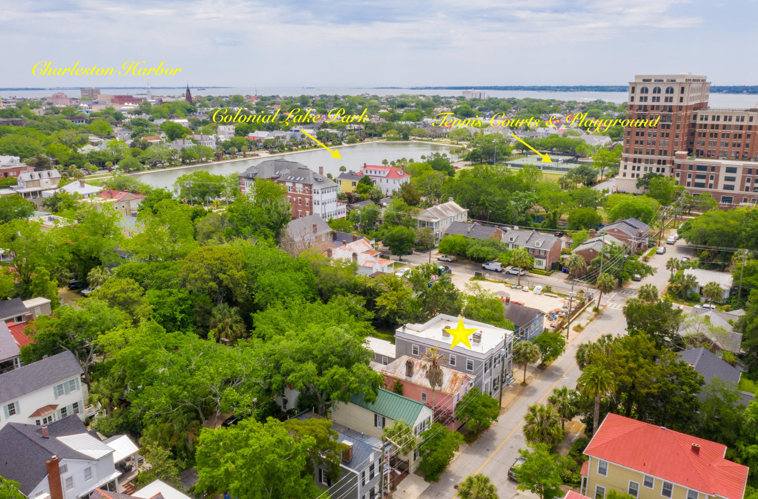 8 Gadsden St, Charleston SC 29401-1205 exterior