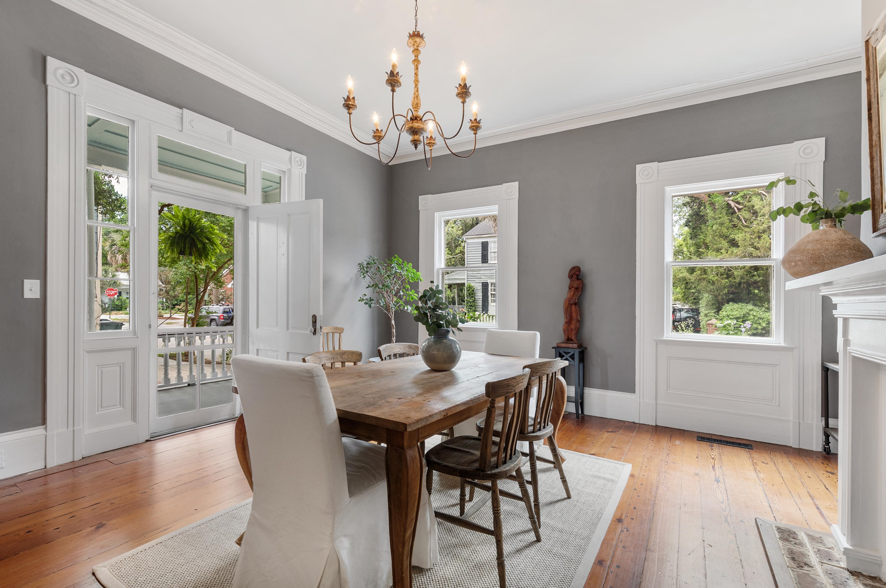 8 Gadsden St, Charleston SC 29401-1205 exterior