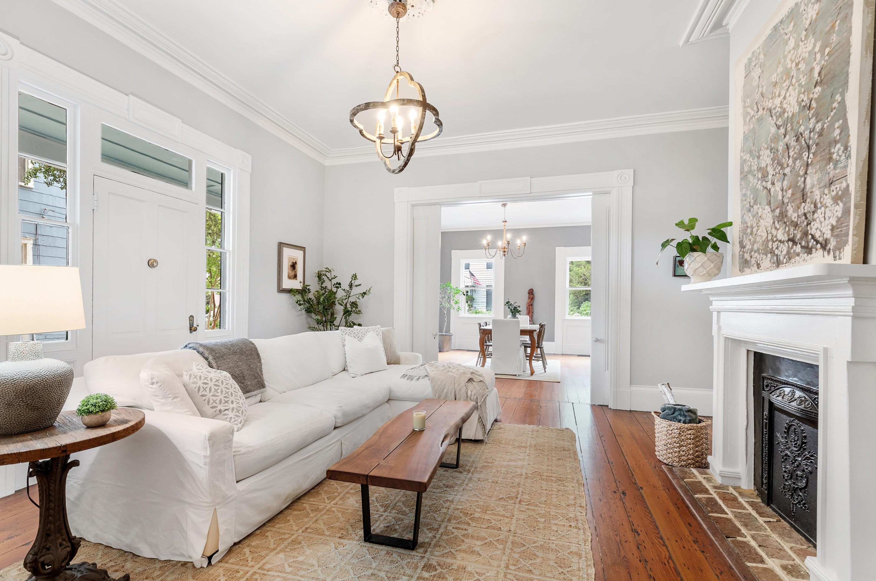 8 Gadsden St, Charleston SC 29401-1205 exterior