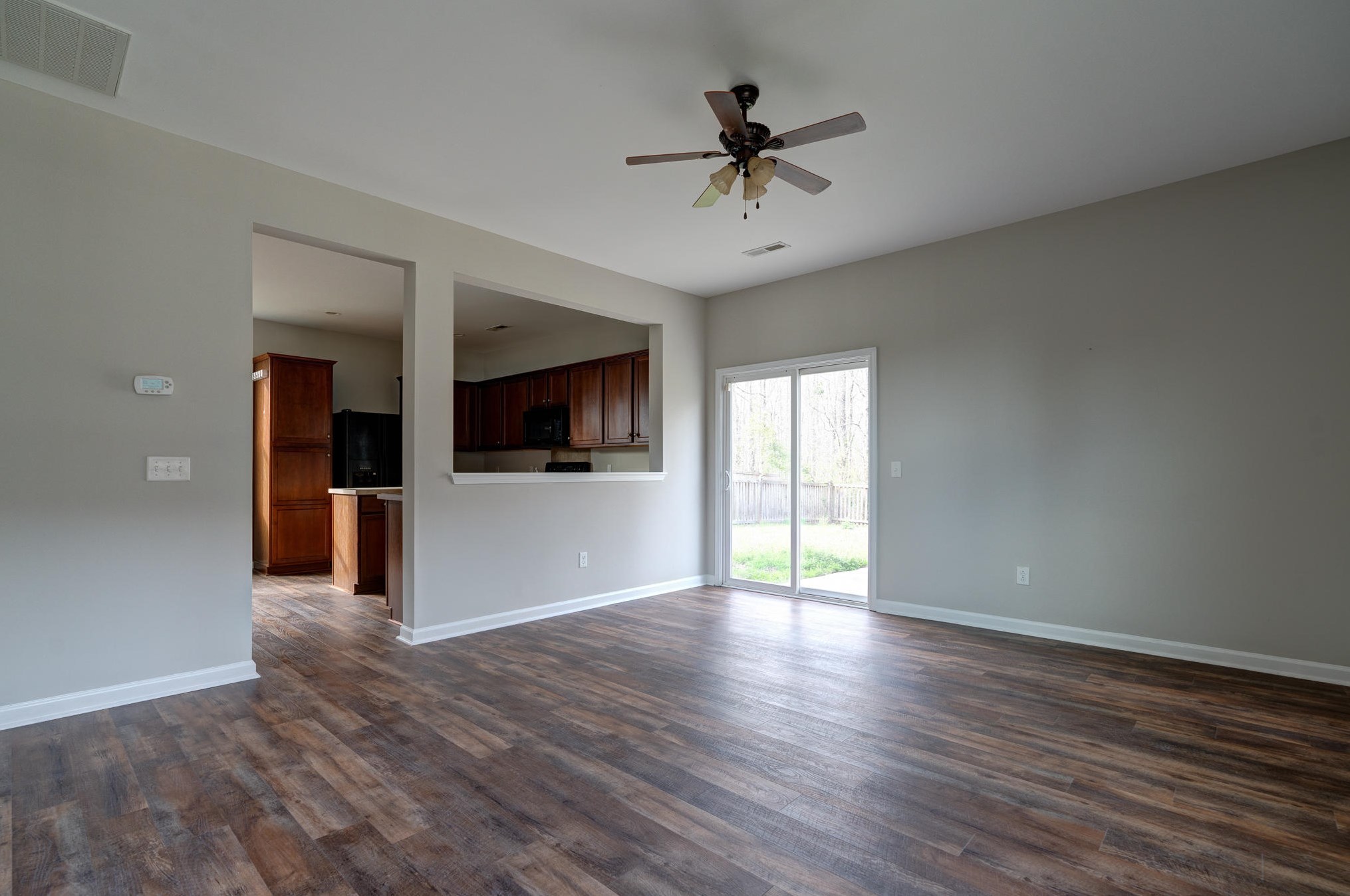 294 Clayburne Dr, Charleston SC  29445-3492 exterior