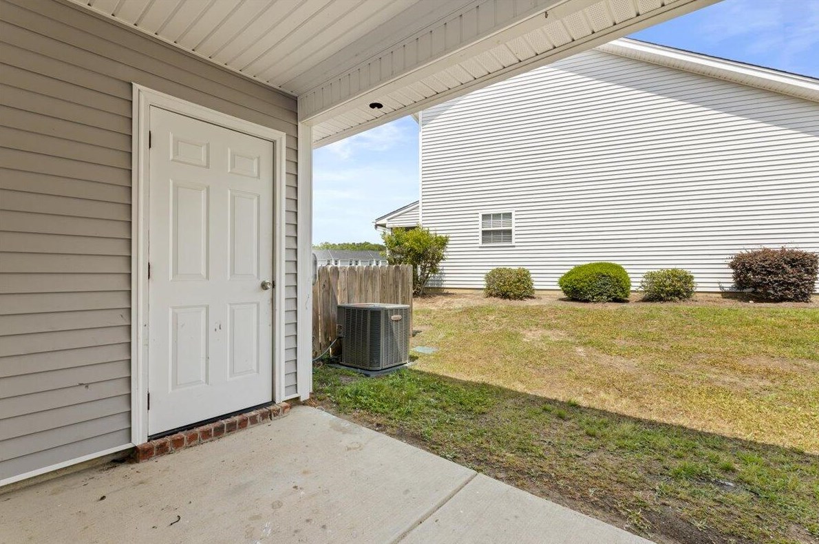 414 Truman Dr, Charleston SC  29445-4707 exterior