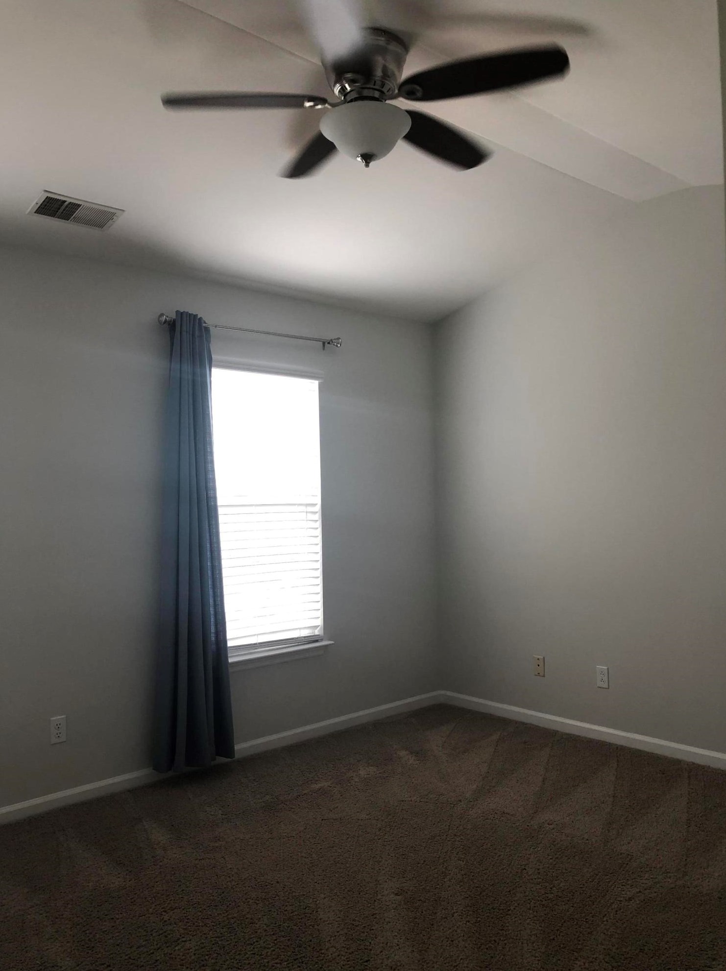 9010 Maple Grove Dr, Summerville SC  29485-8865 exterior