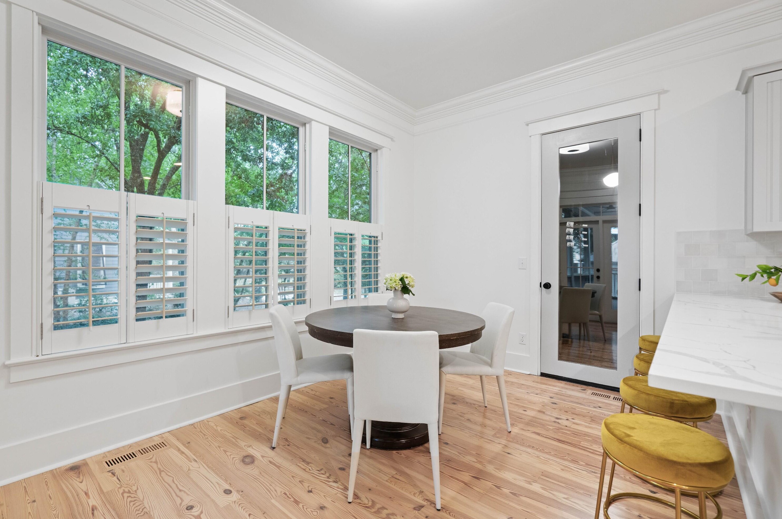 160 King George St, Charleston SC  29492-8129 exterior