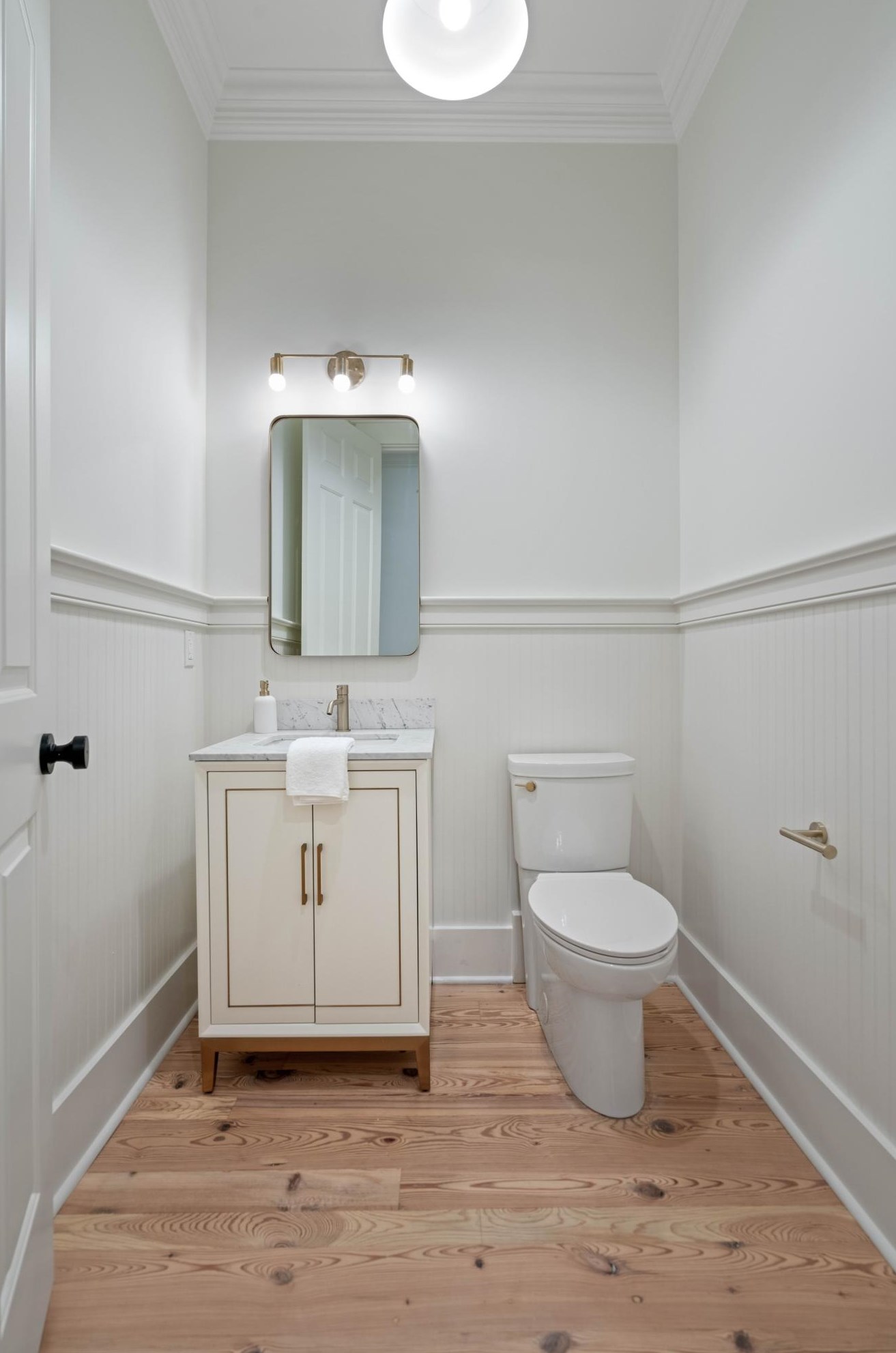 160 King George St, Charleston SC  29492-8129 exterior