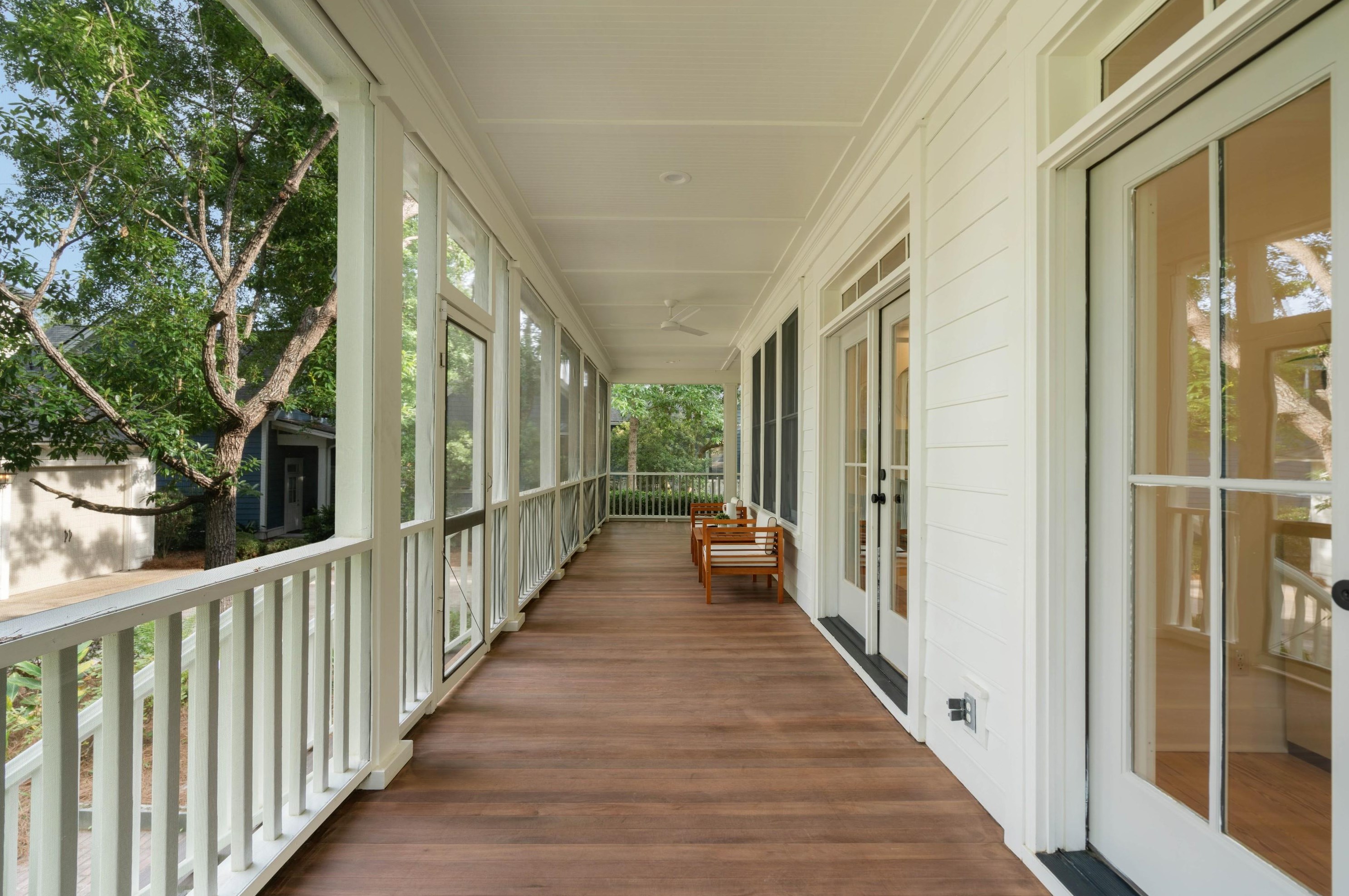 160 King George St, Charleston SC  29492-8129 exterior