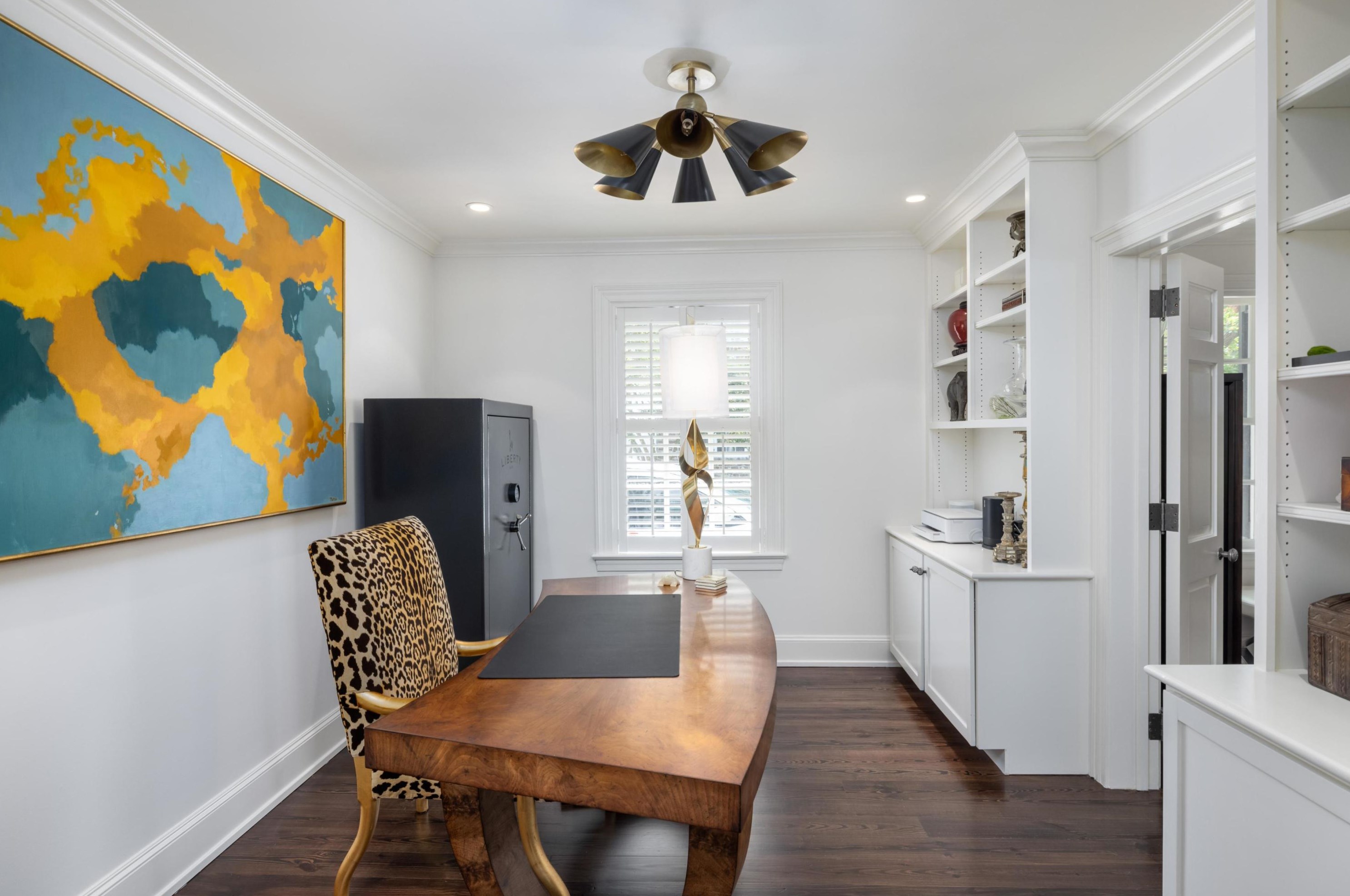 100 Bay St, Charleston SC  29401-2543 exterior