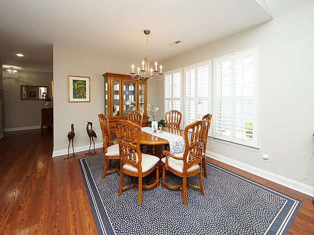 9047 Delancey Cir, Charleston SC  29406-9161 exterior