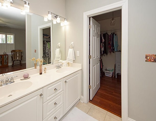 9047 Delancey Cir, Charleston SC  29406-9161 exterior