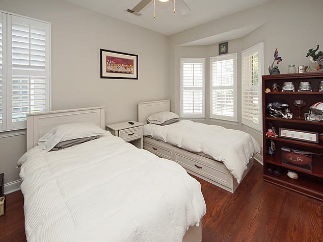 9047 Delancey Cir, Charleston SC  29406-9161 exterior