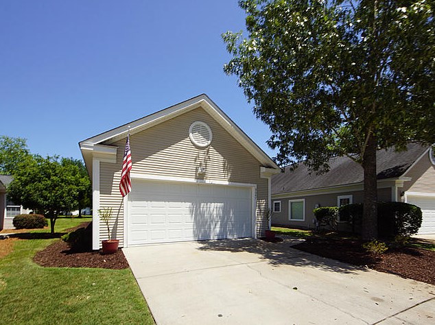 9047 Delancey Cir, Charleston SC  29406-9161 exterior