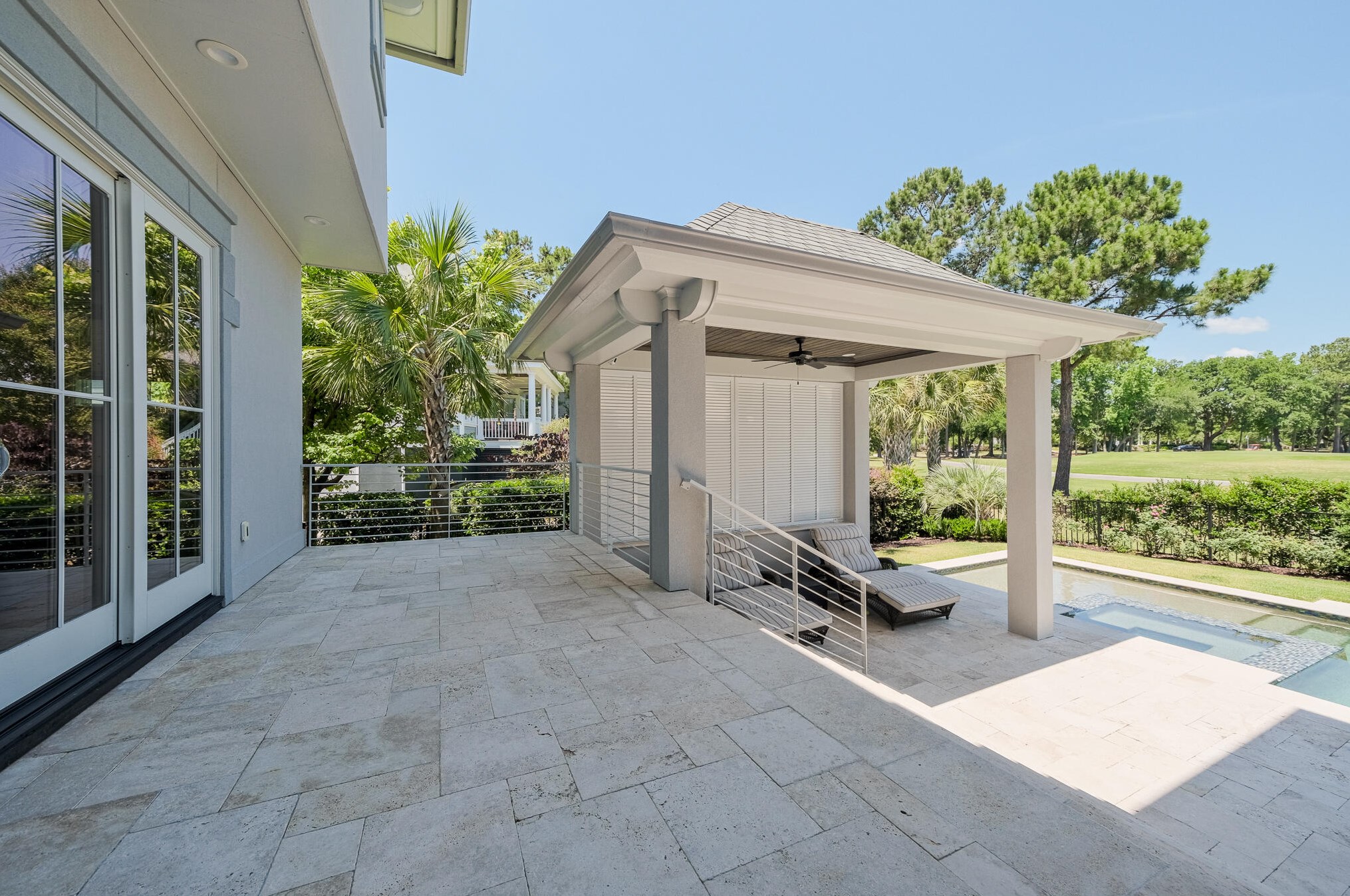 530 Park Crossing Dr, Charleston SC  29492-2101 exterior