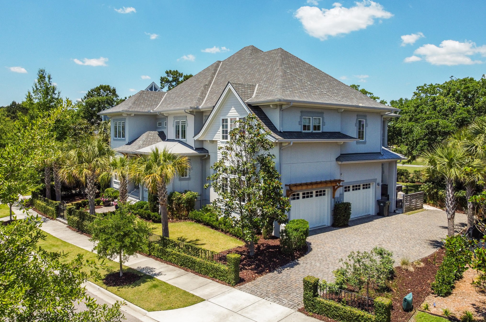 530 Park Crossing Dr, Charleston SC  29492-2101 exterior