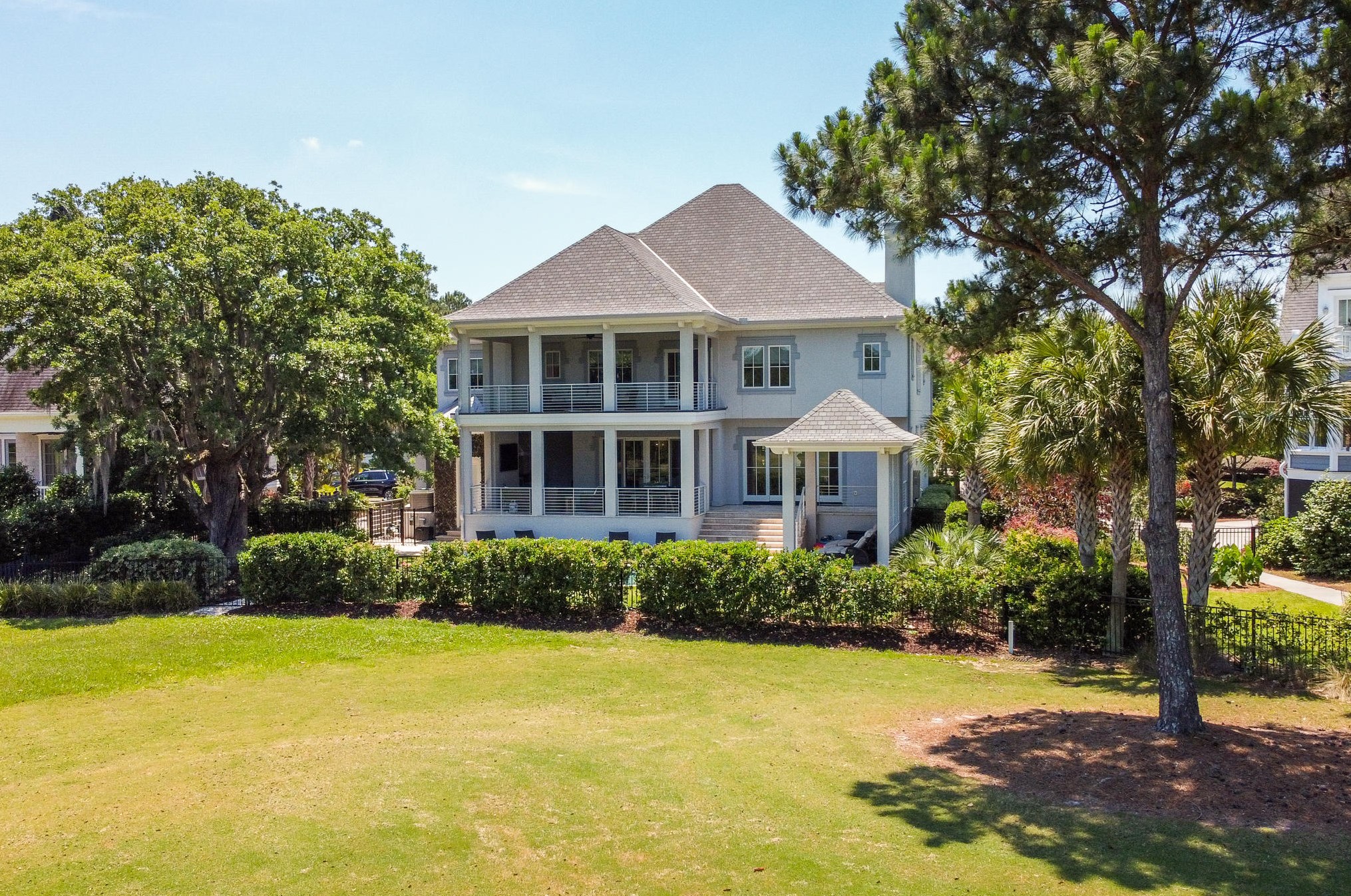 530 Park Crossing Dr, Charleston SC  29492-2101 exterior