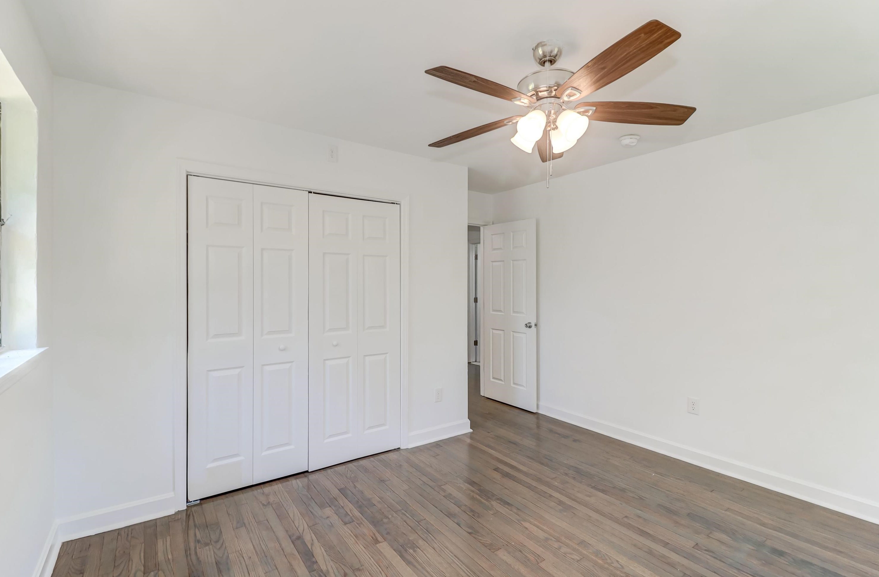 221 Birch Ave, Charleston SC  29445-3048 exterior