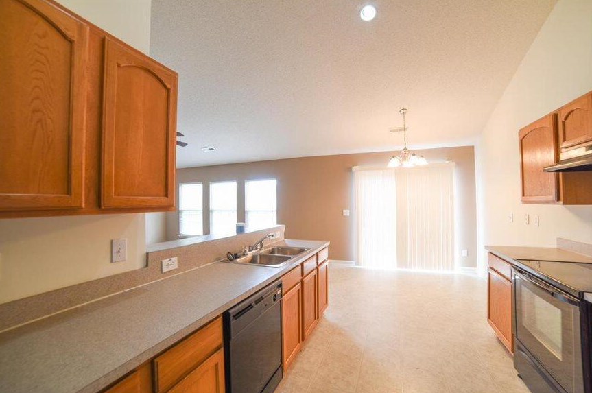 321 Slow Mill Dr, Charleston SC  29445-9641 exterior