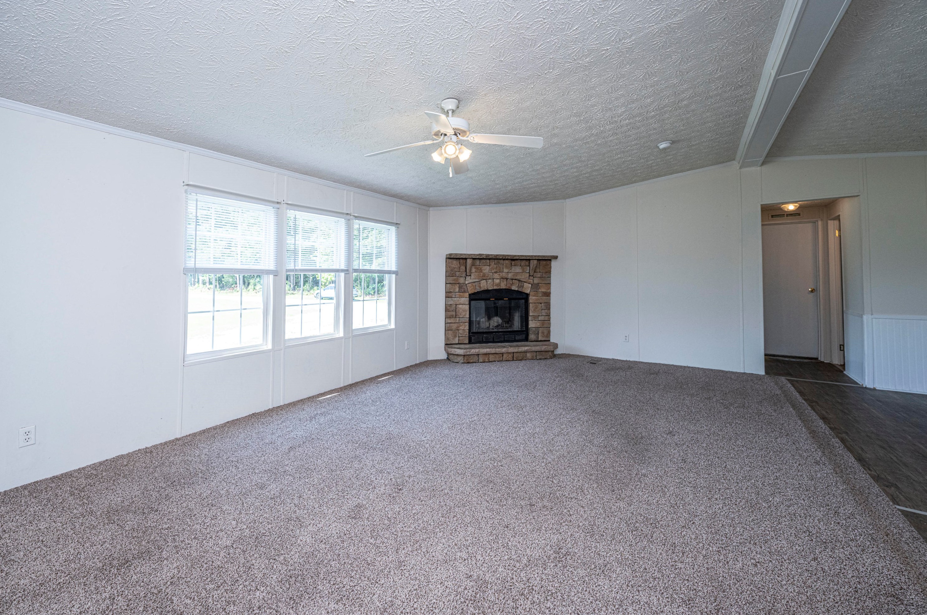 256 Skyland Ln, Moncks Corner SC  29461-7547 exterior