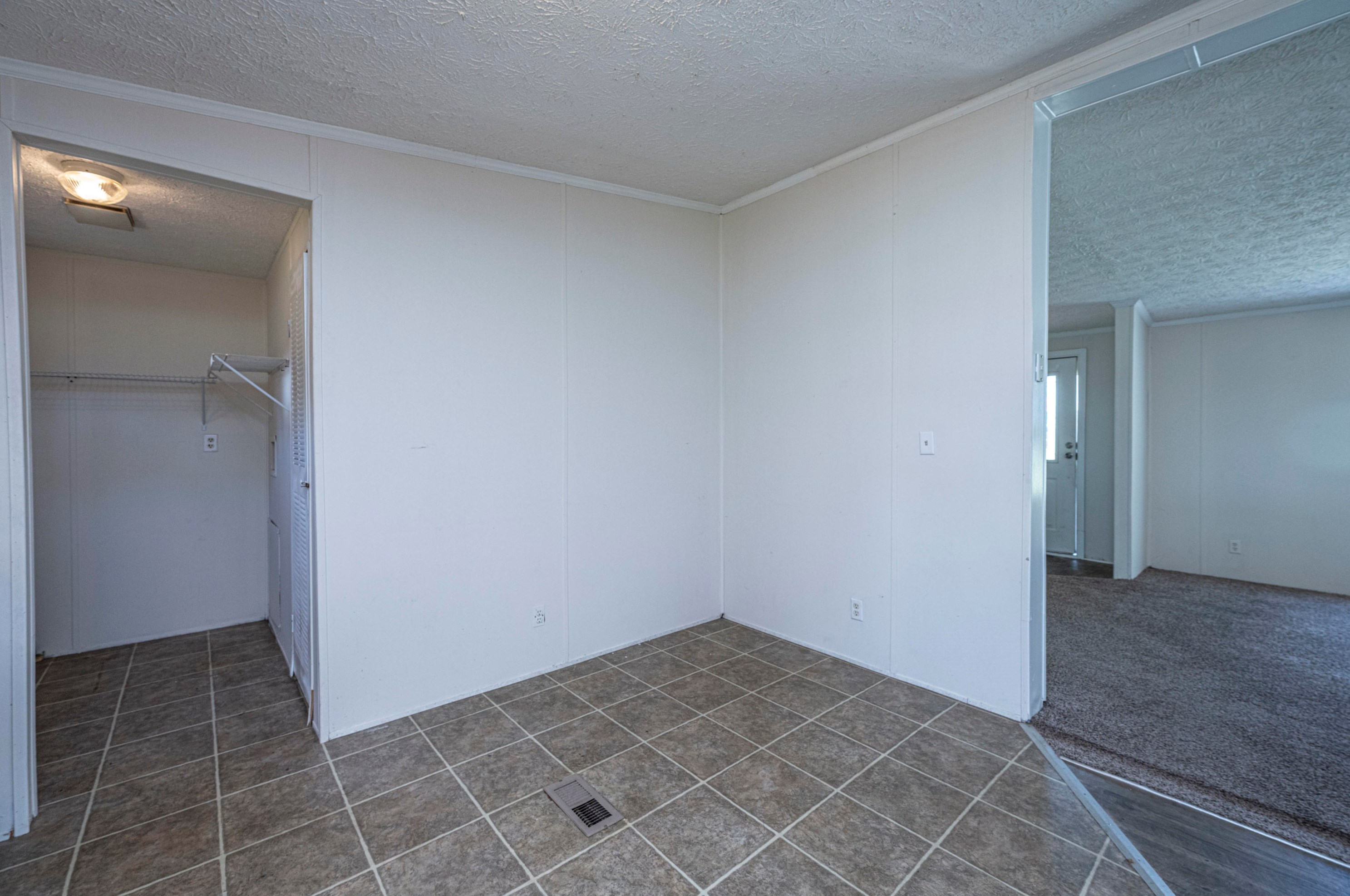 256 Skyland Ln, Moncks Corner SC  29461-7547 exterior