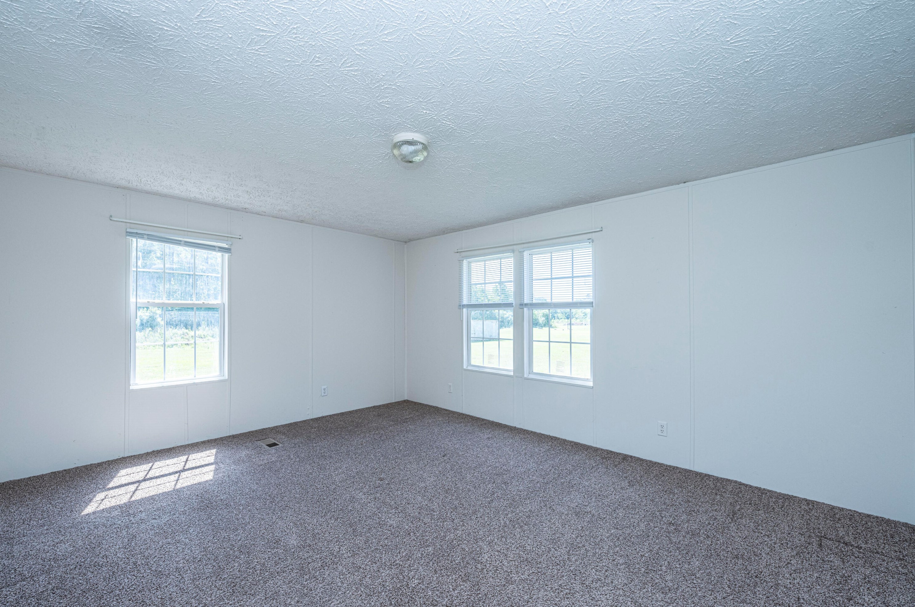 256 Skyland Ln, Moncks Corner SC  29461-7547 exterior