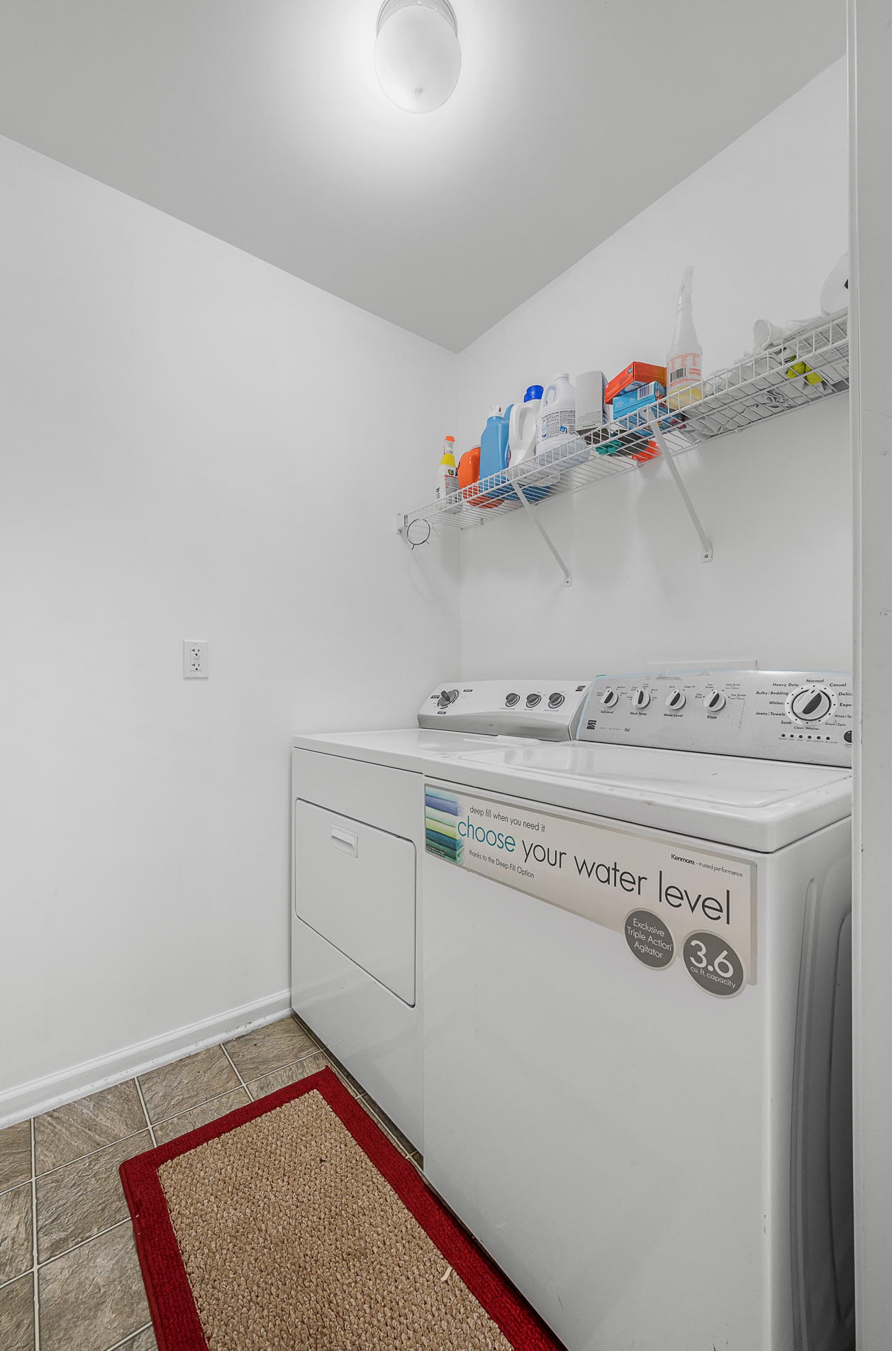 114 Lamplighter Ln, Summerville SC  29483-2136 exterior