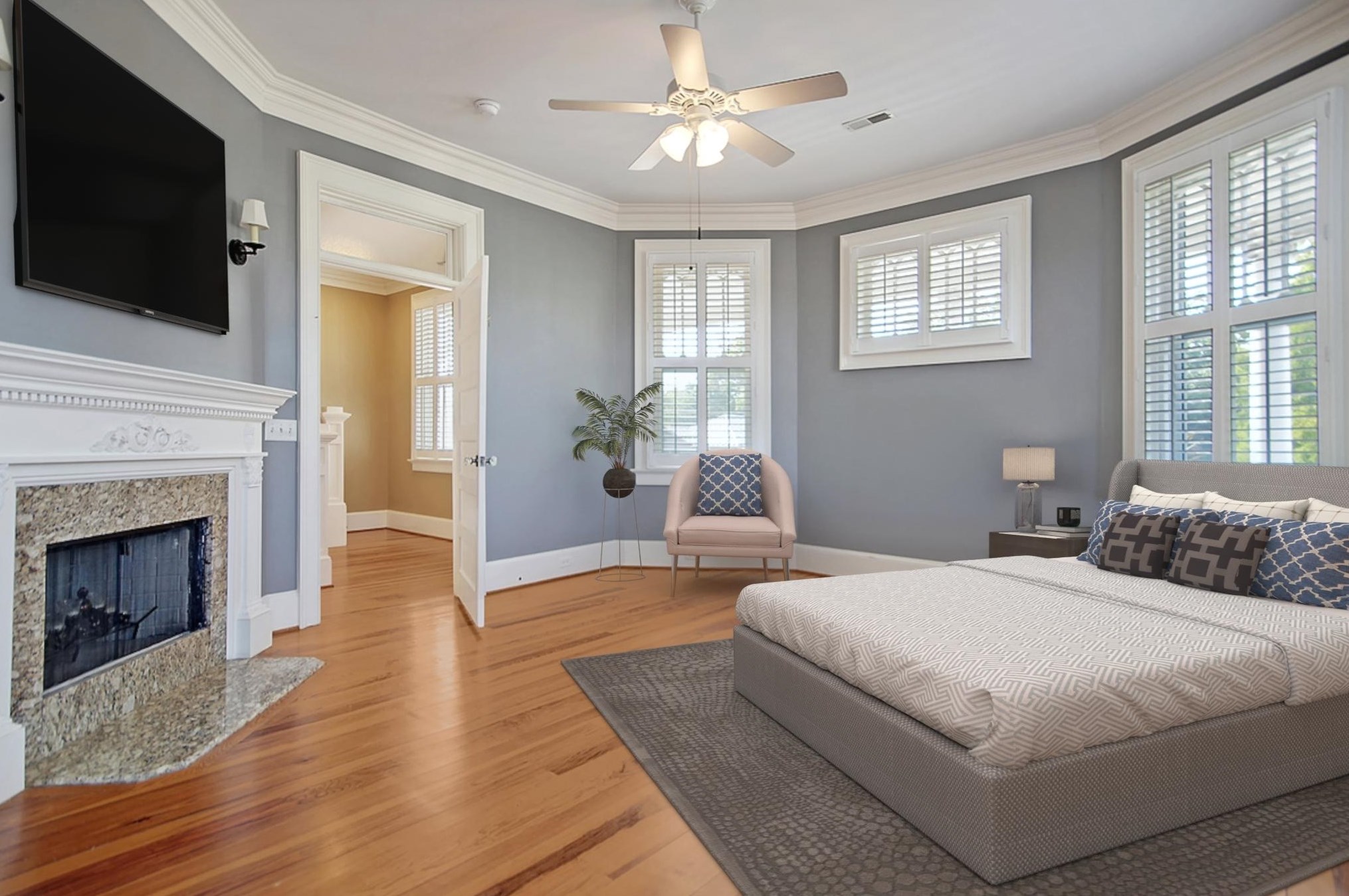 22 Bennett St, Charleston SC  29401-1108 exterior