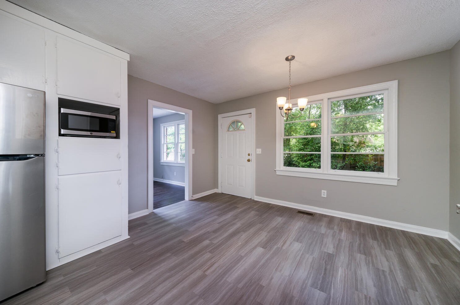 748 Westchester Dr, Charleston SC  29414-5635 exterior