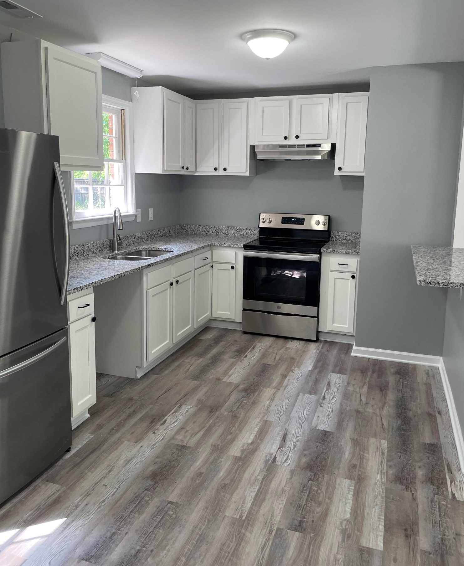 863 Cartwright Dr, Charleston SC  29414-5129 exterior