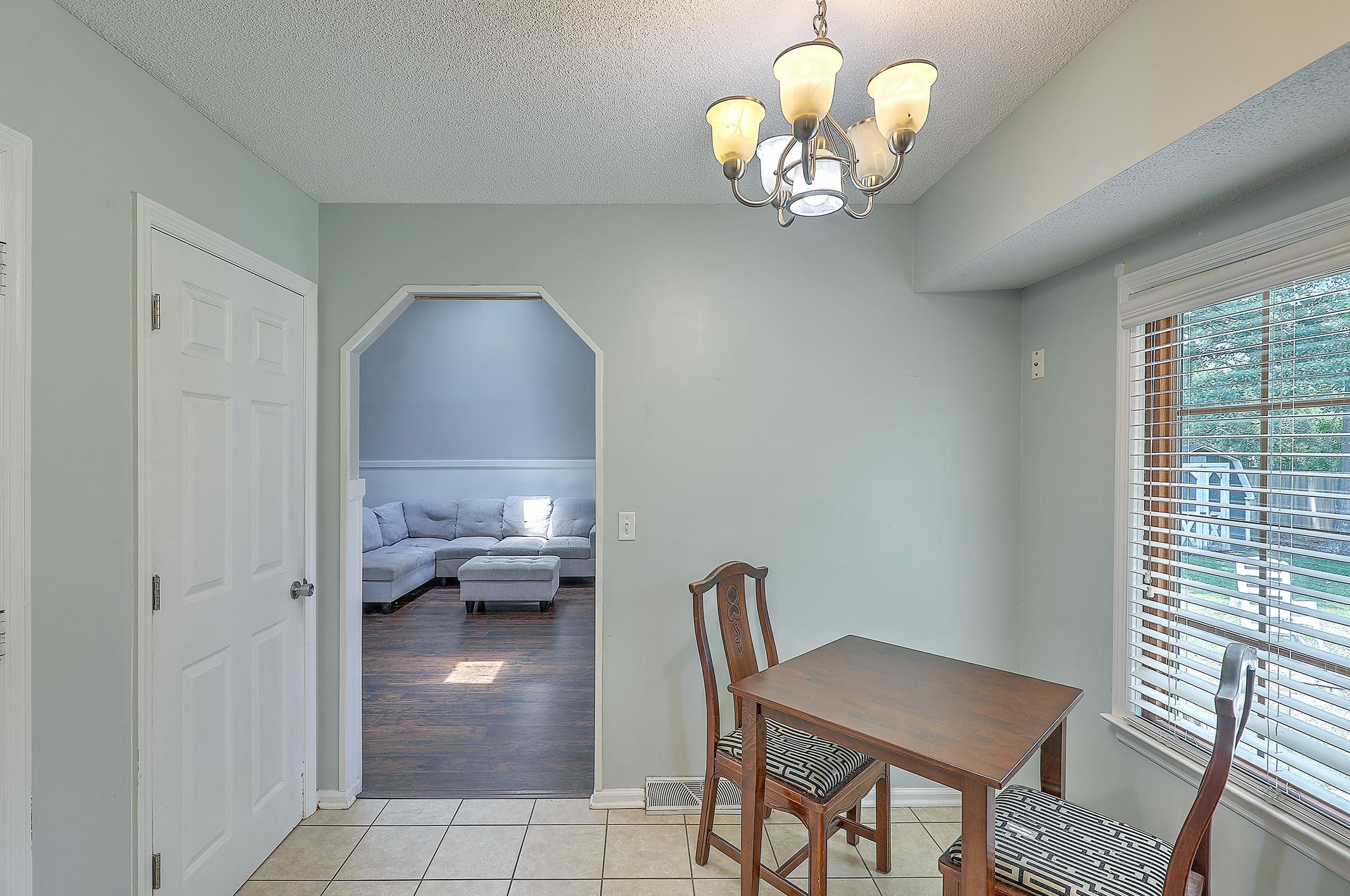 141 Fox Chase Dr, Charleston SC  29445-5403 exterior