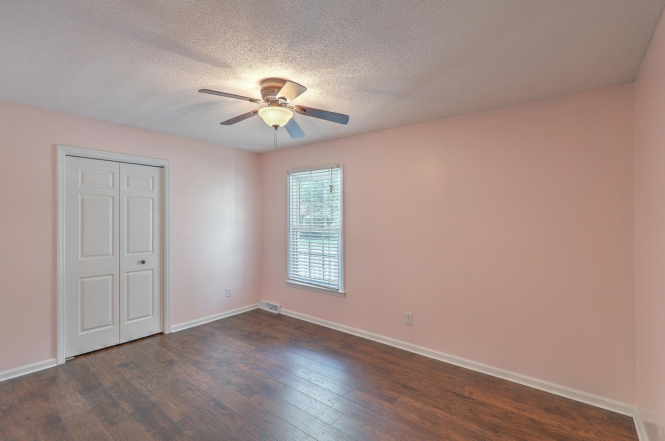 141 Fox Chase Dr, Charleston SC  29445-5403 exterior