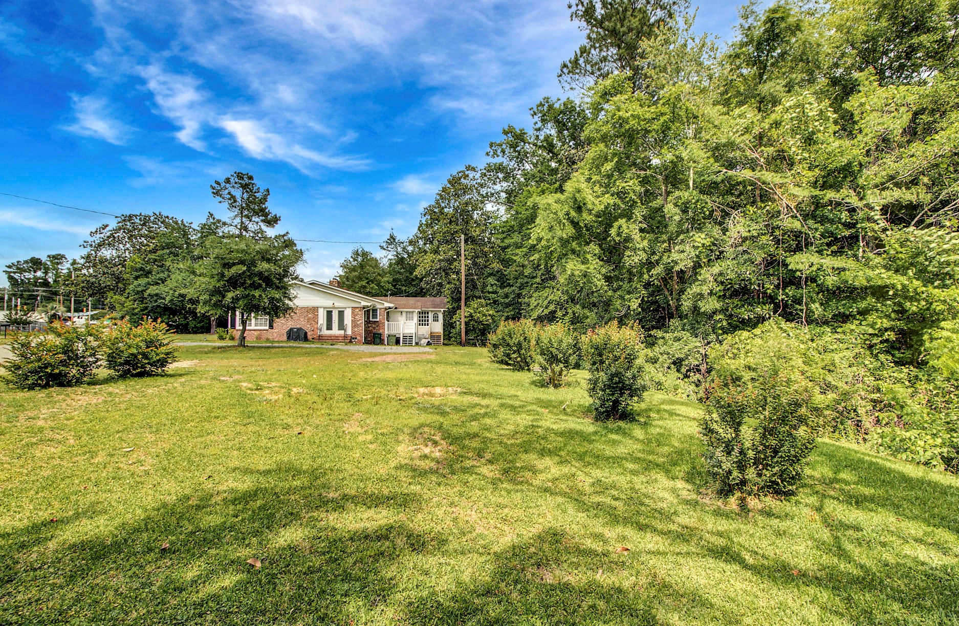 107 Murray Dr, Moncks Corner SC  29461-2605 exterior