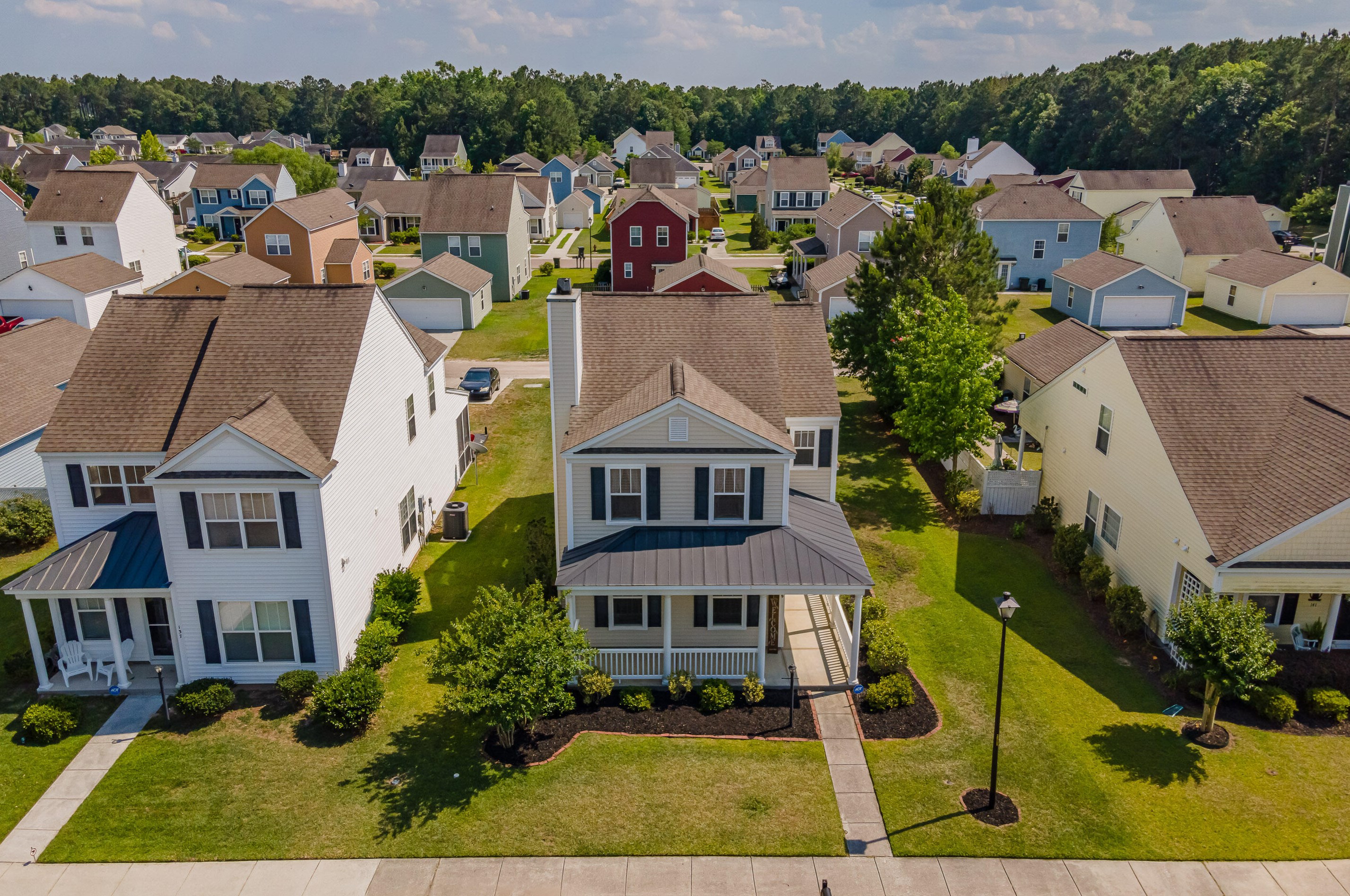 139 Red Leaf Blvd, Moncks Corner SC  29461-8844 exterior
