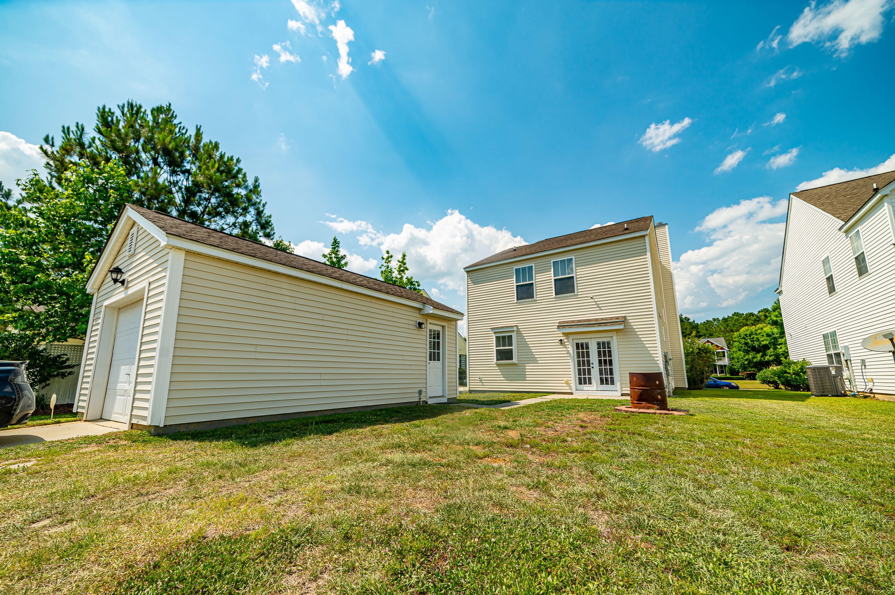 139 Red Leaf Blvd, Moncks Corner SC  29461-8844 exterior