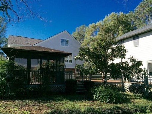 1533 Montclair St, Charleston SC  29407-3511 exterior