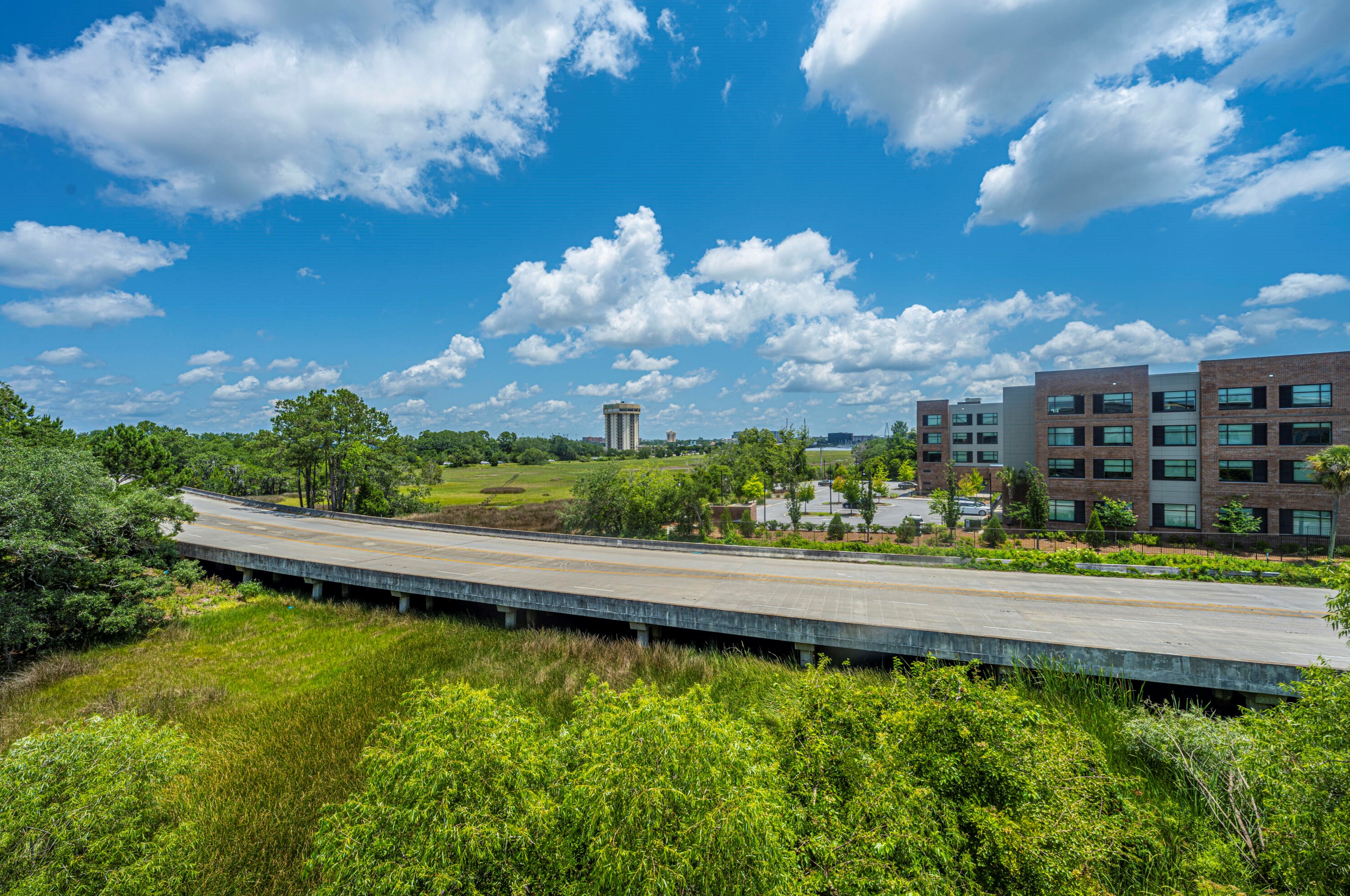 498 Albemarle Rd, Charleston SC  29407-7524 exterior