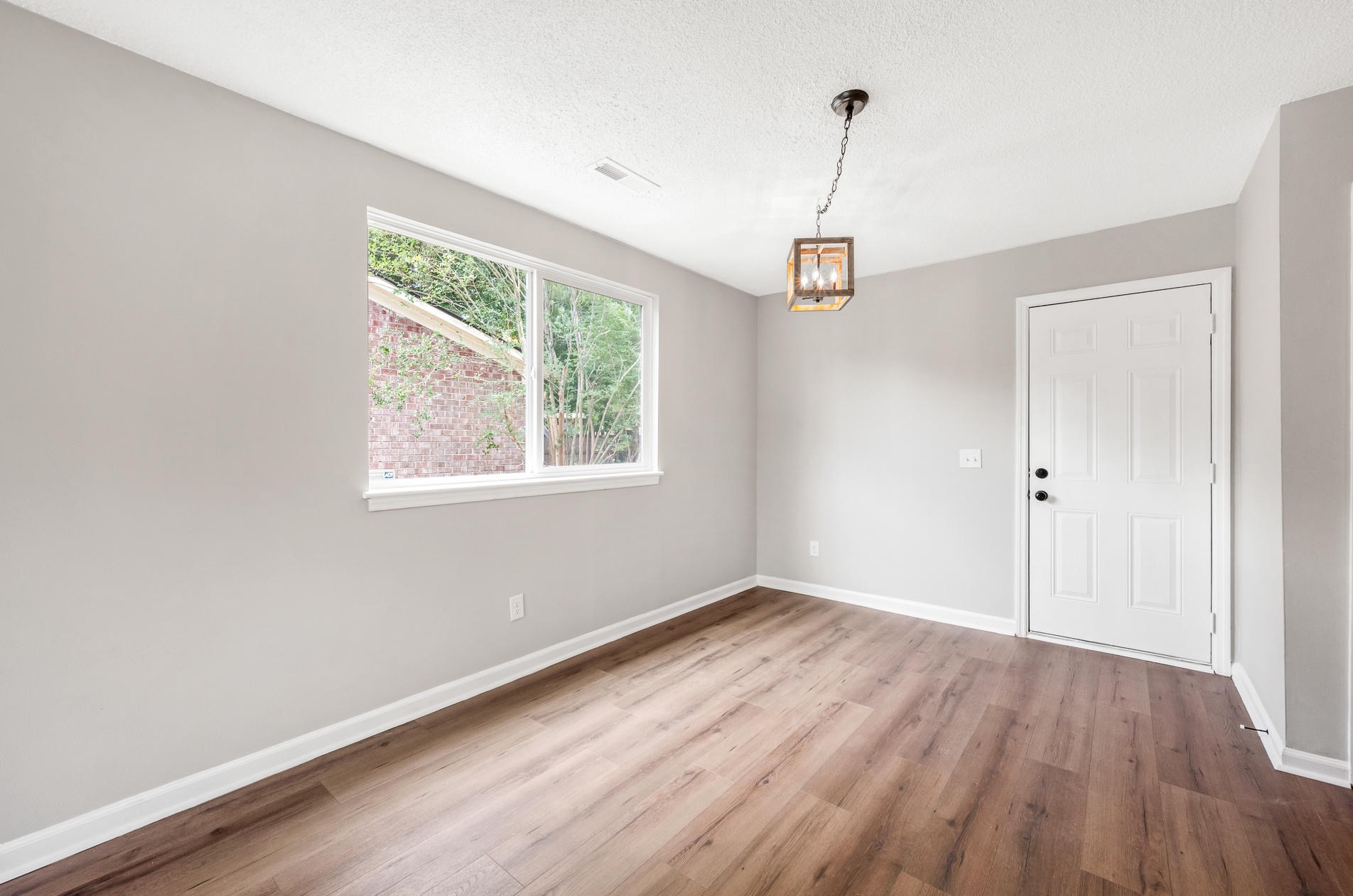 75 Tanbark Ct, Charleston SC  29445-3805 exterior