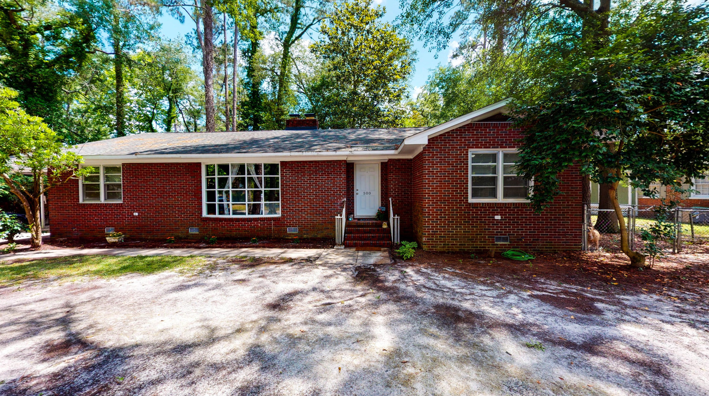 500 Haynes St, Walterboro SC  29488-3220 exterior