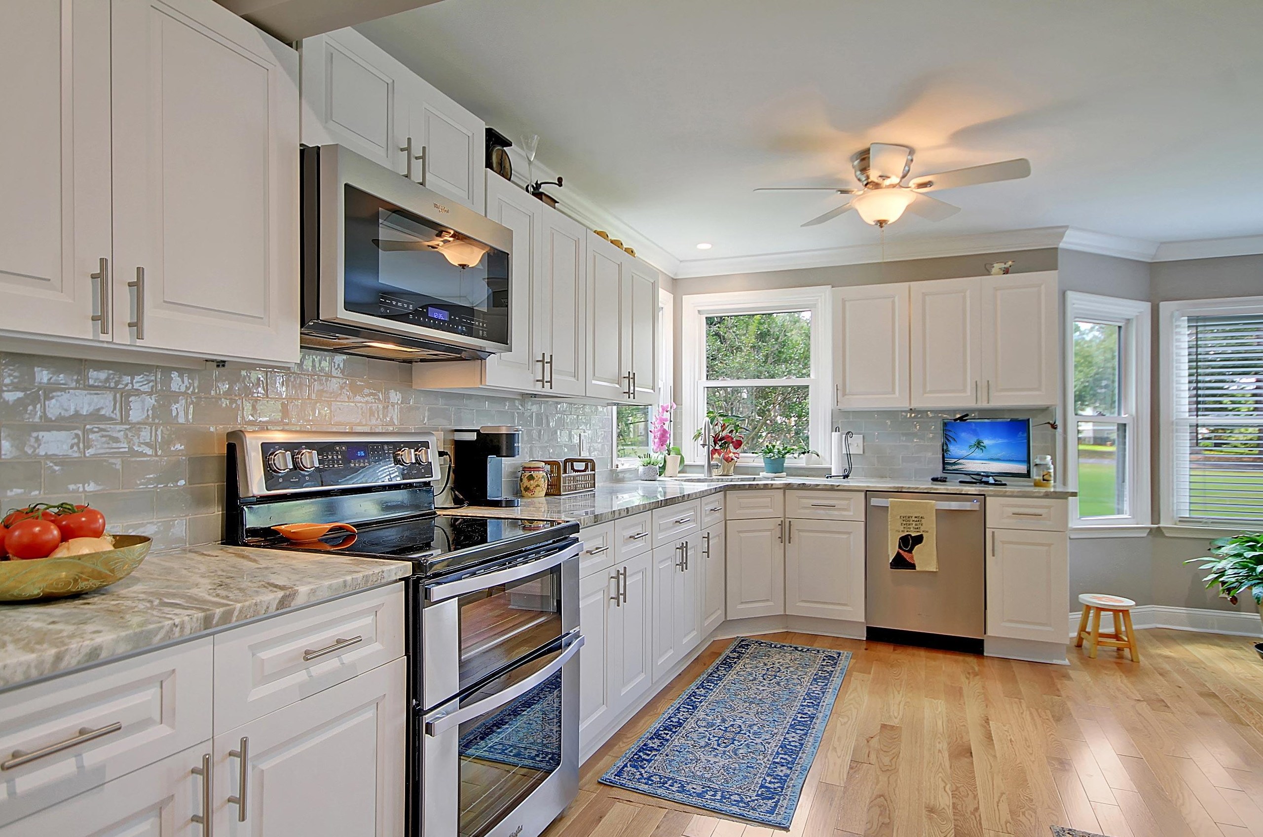 9 Oatly Cir, Charleston SC  29414-6817 exterior