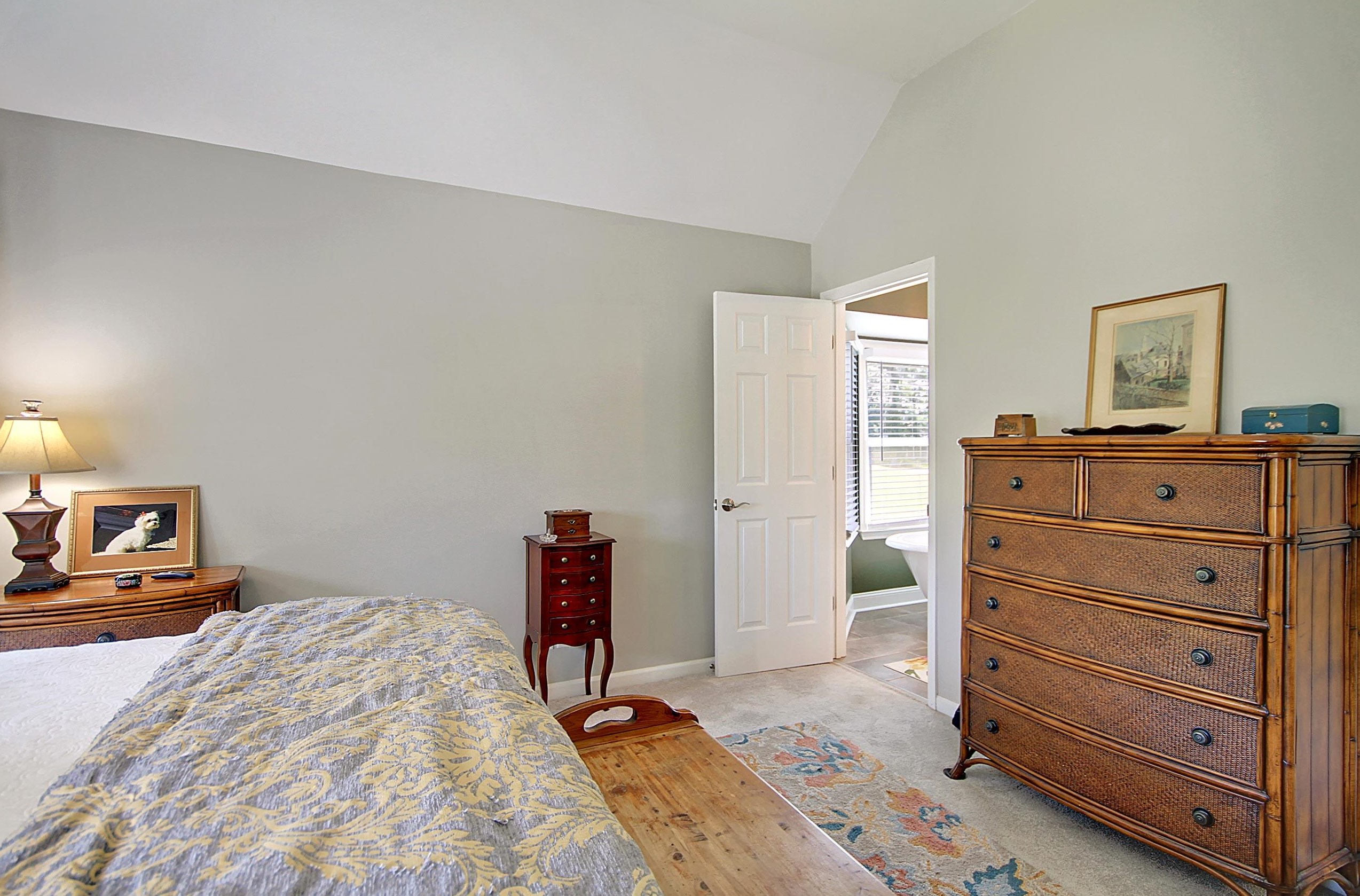 9 Oatly Cir, Charleston SC  29414-6817 exterior