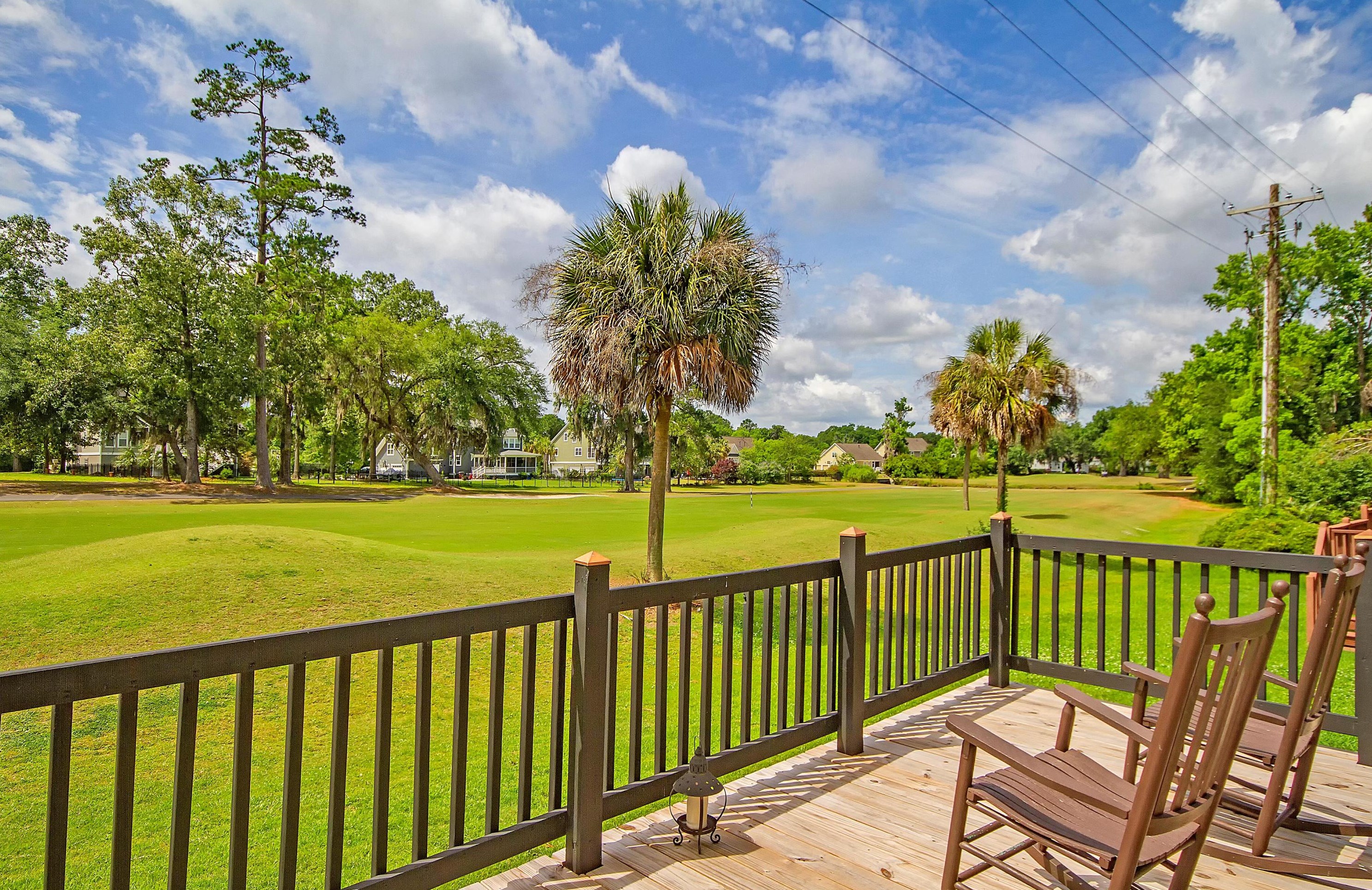 9 Oatly Cir, Charleston SC  29414-6817 exterior